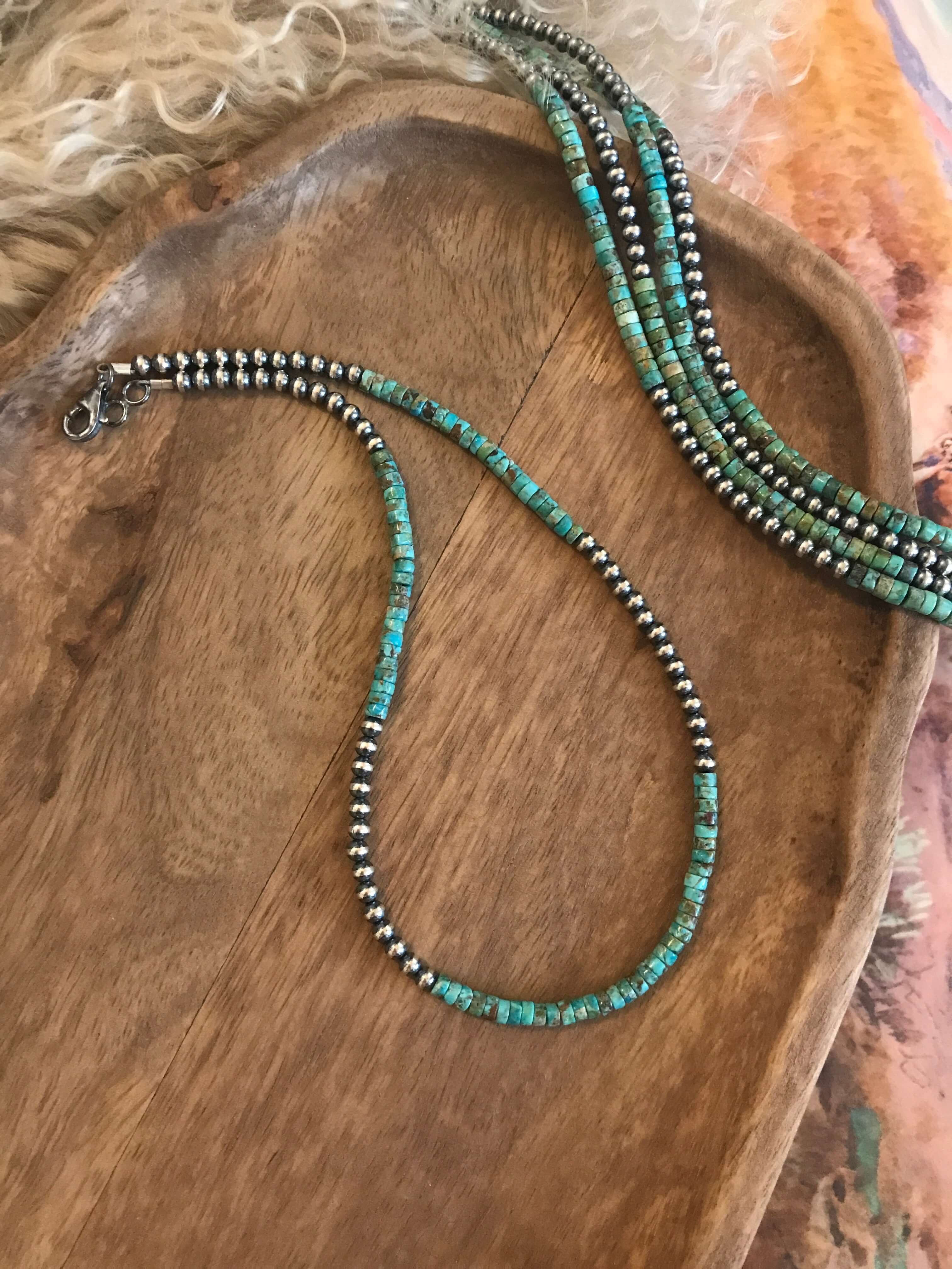 The Ami Necklace