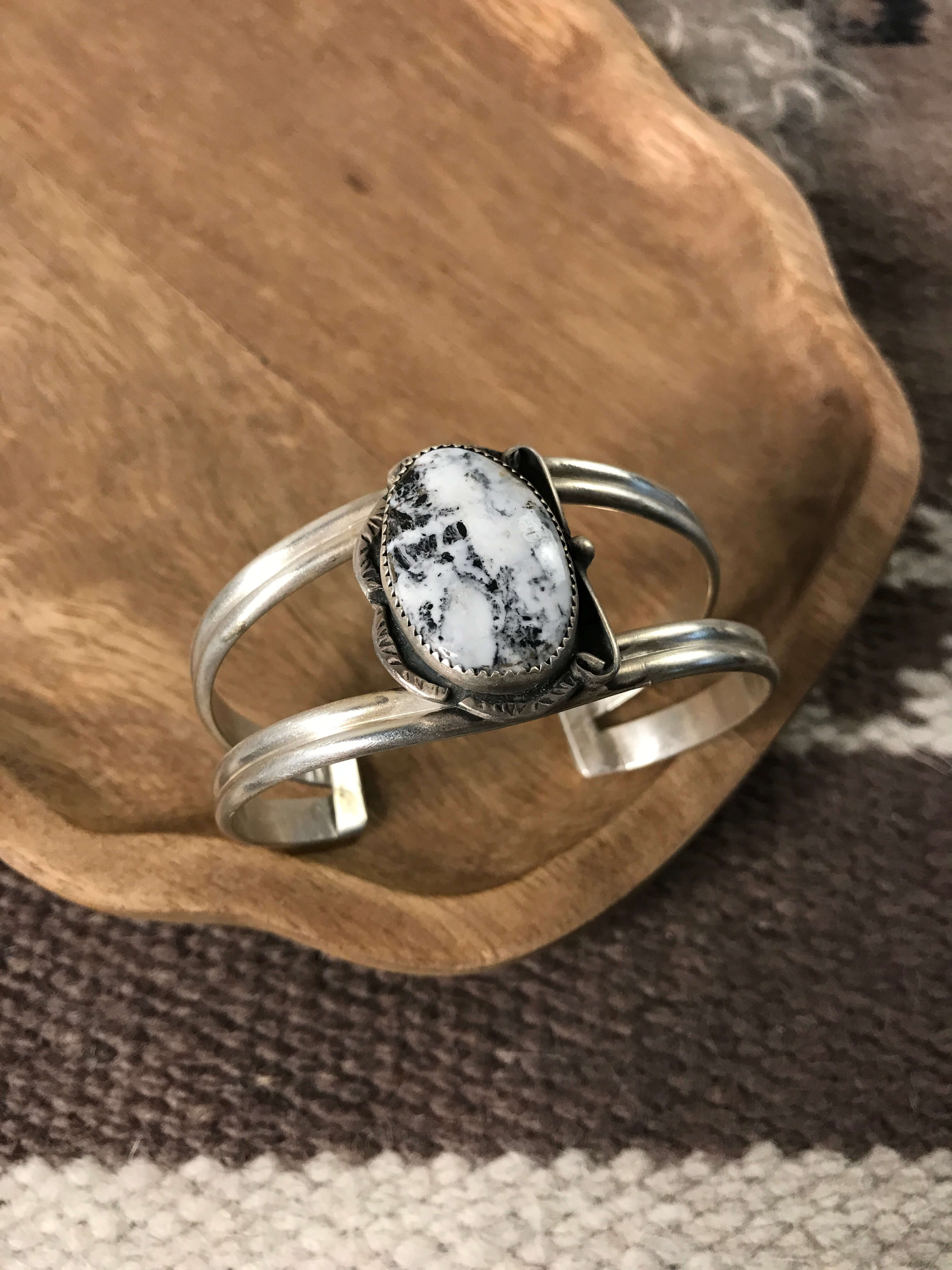 The Archer Cuff, 2
