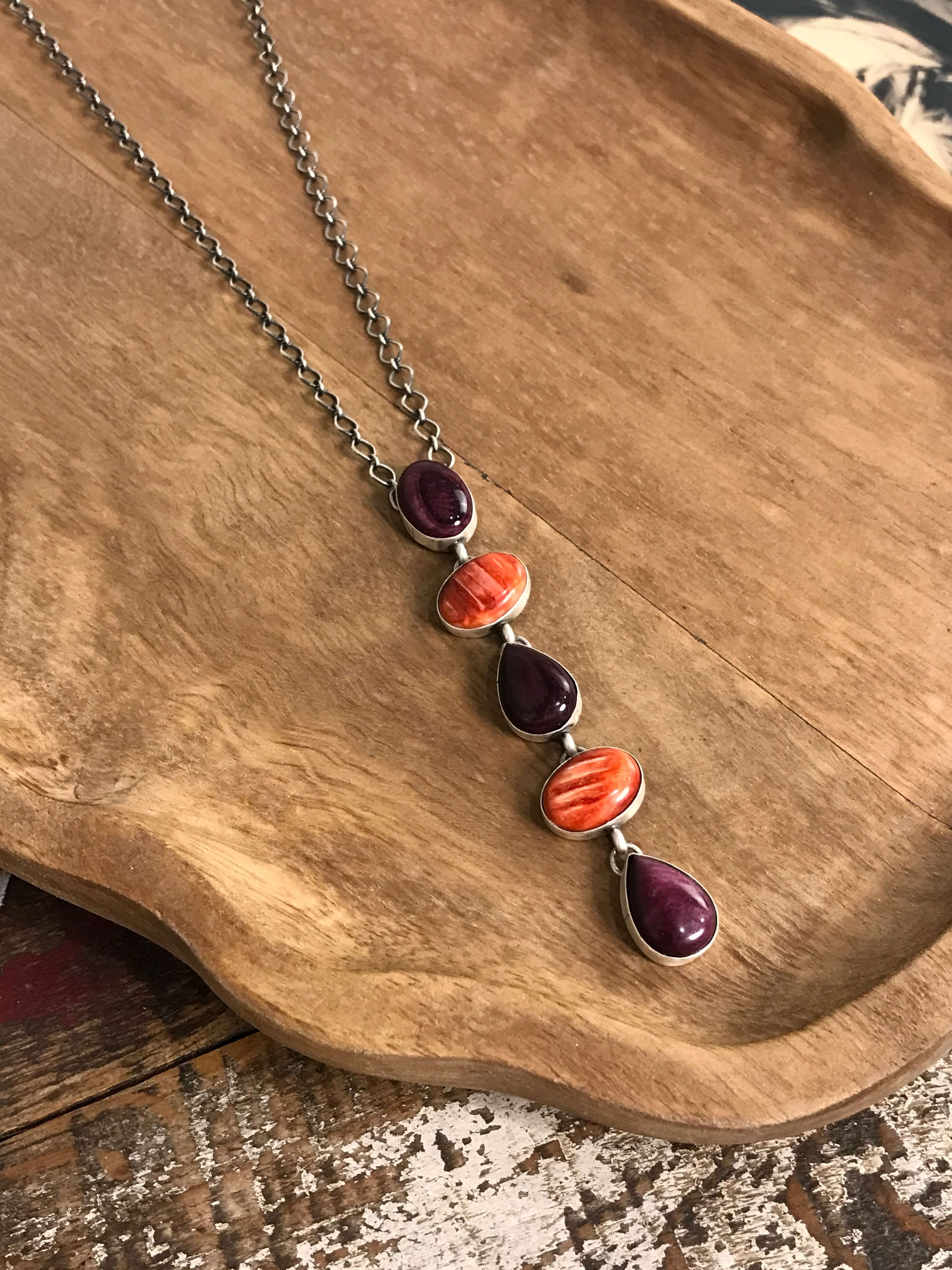 The Arroyo Lariat Necklace in Spiny Oyster, 8 - Image 4