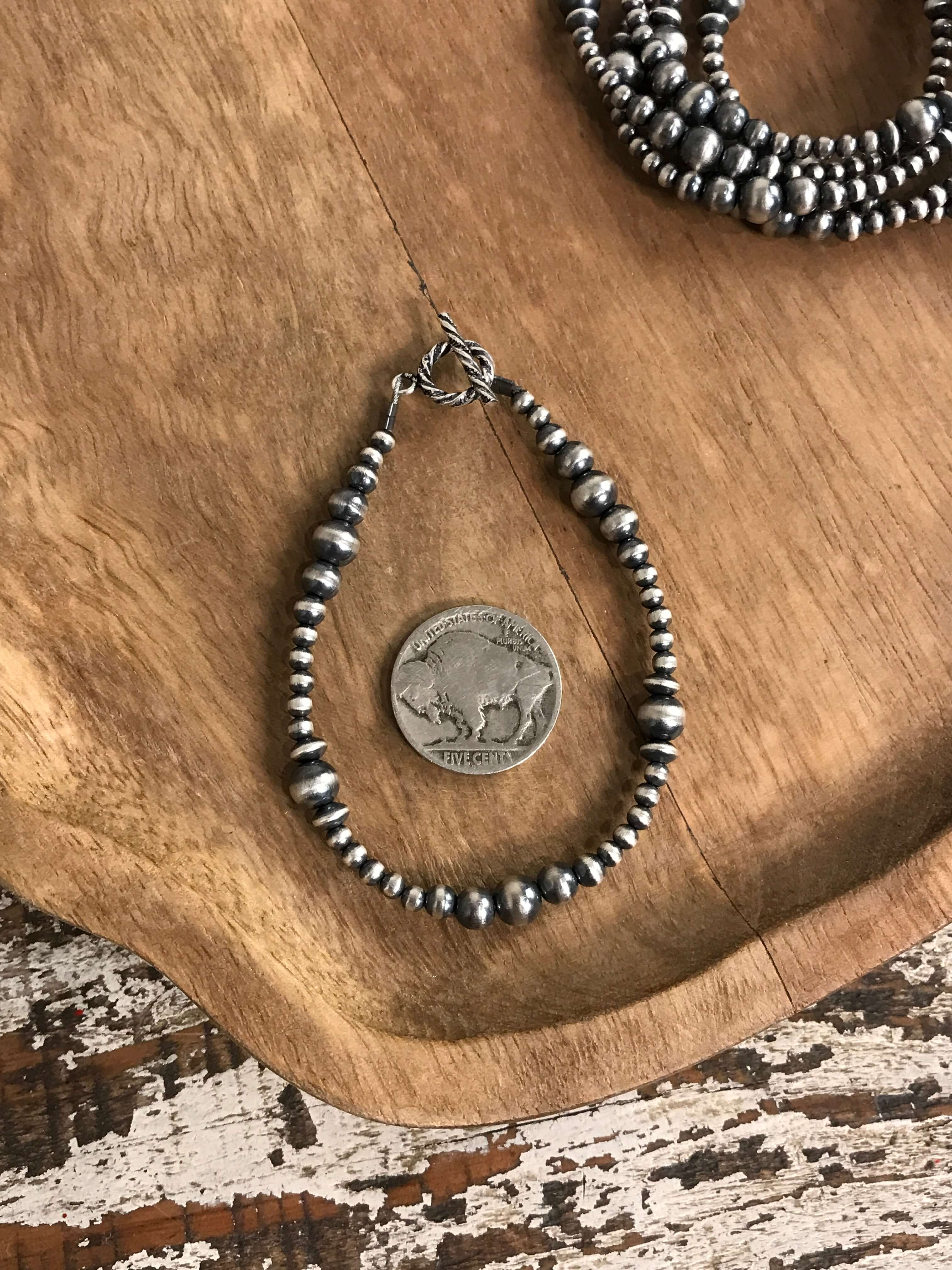 The Austin Pearl Bracelet - Image 2
