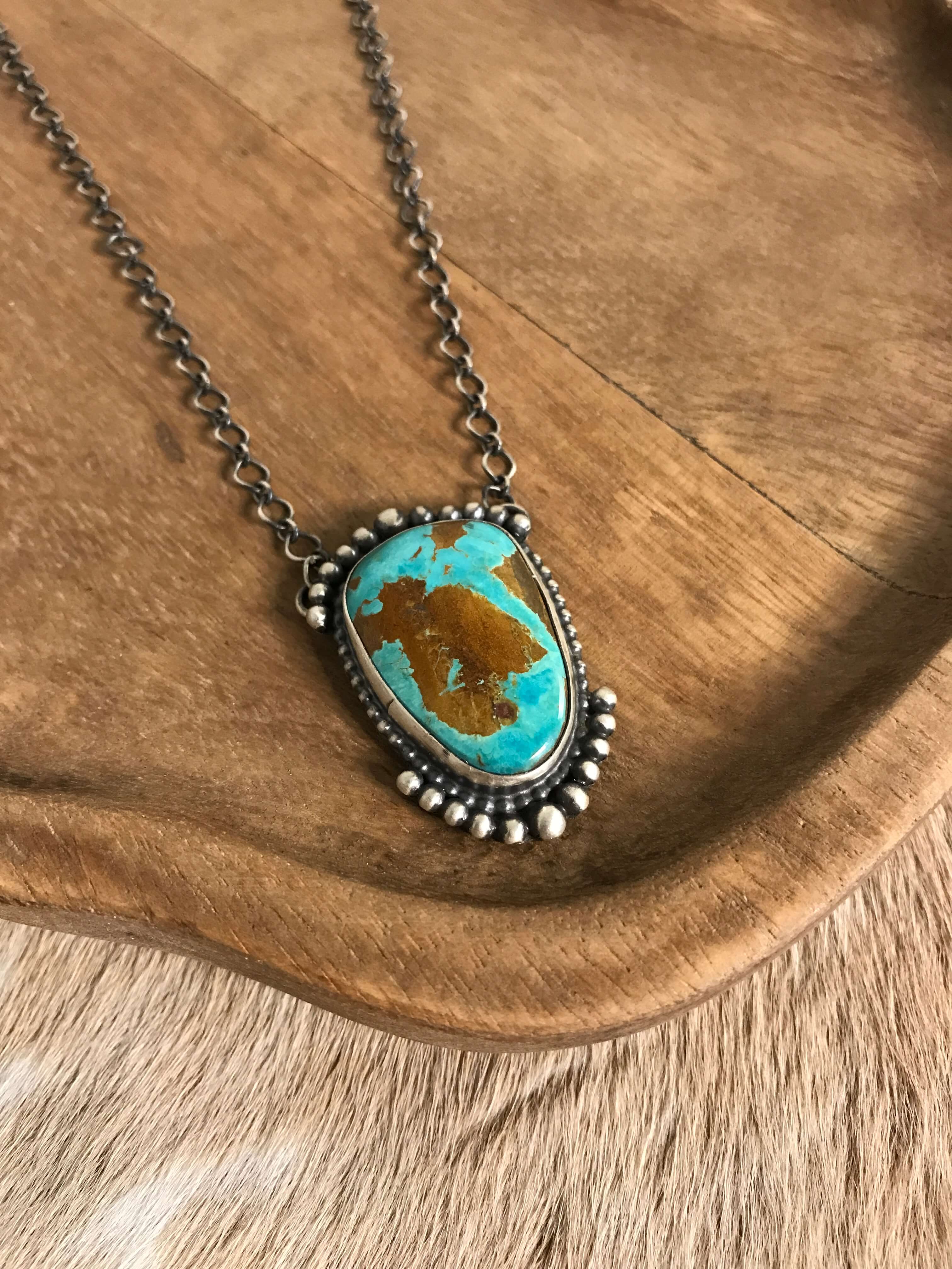 The Ballena Necklace in Turquoise, 2 - Image 4