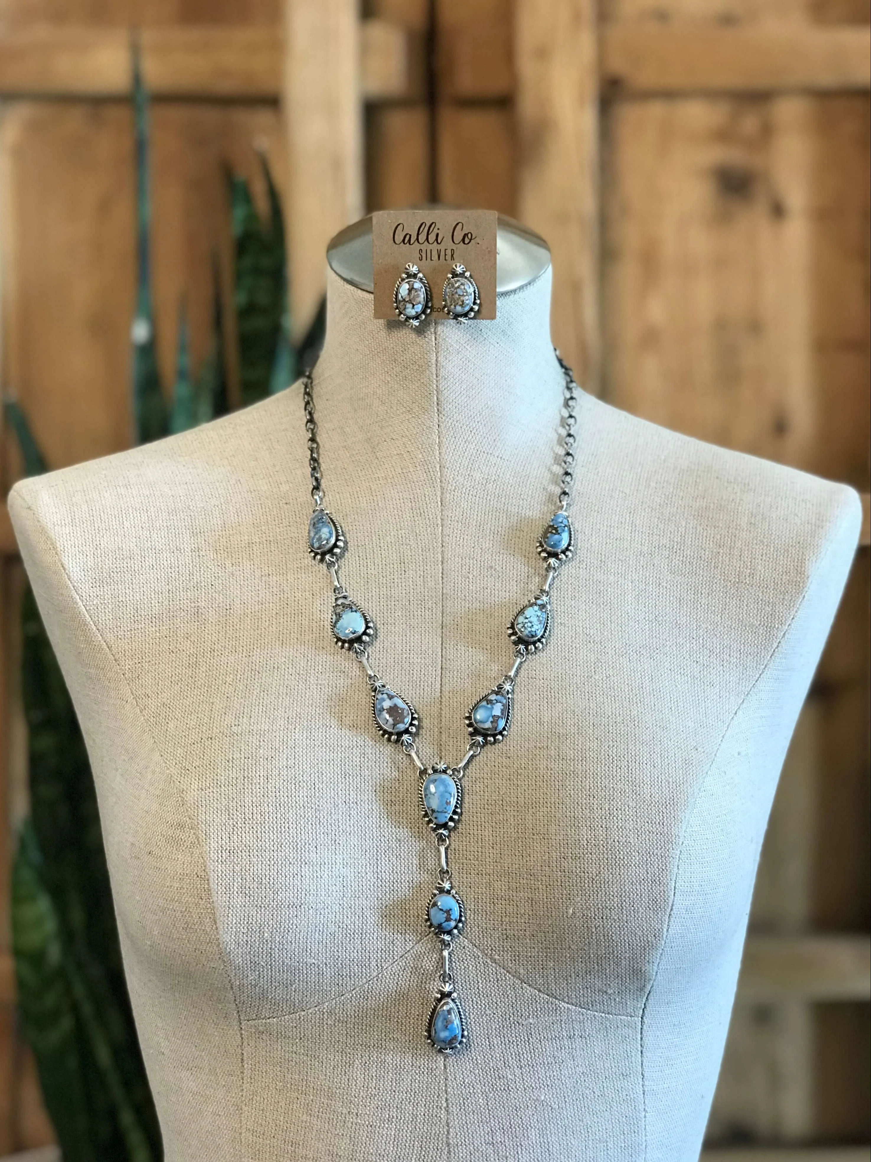 The Beaumont Turquoise Lariat Necklace Set - Image 3
