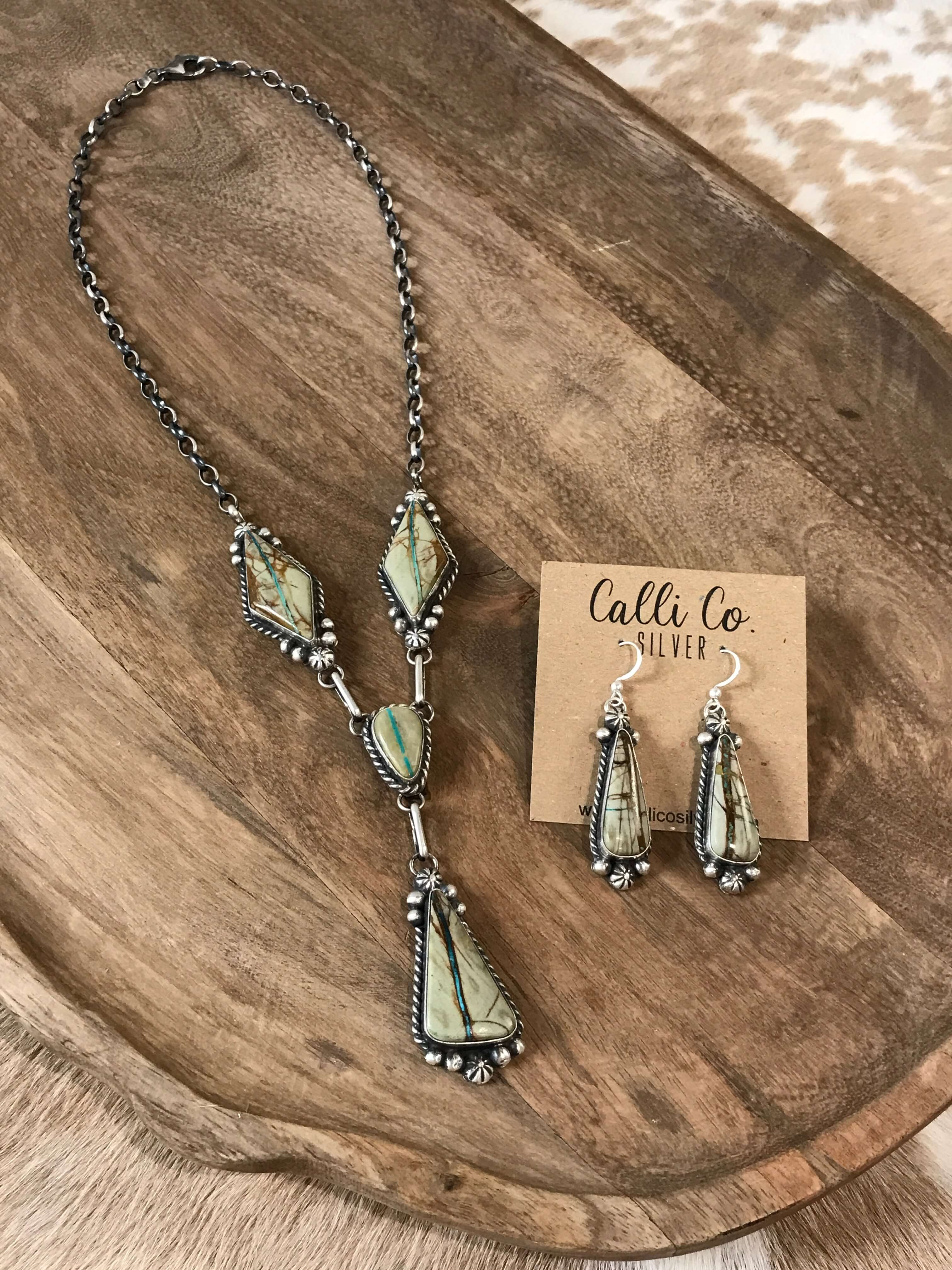 The Blaze Lariat Necklace Set