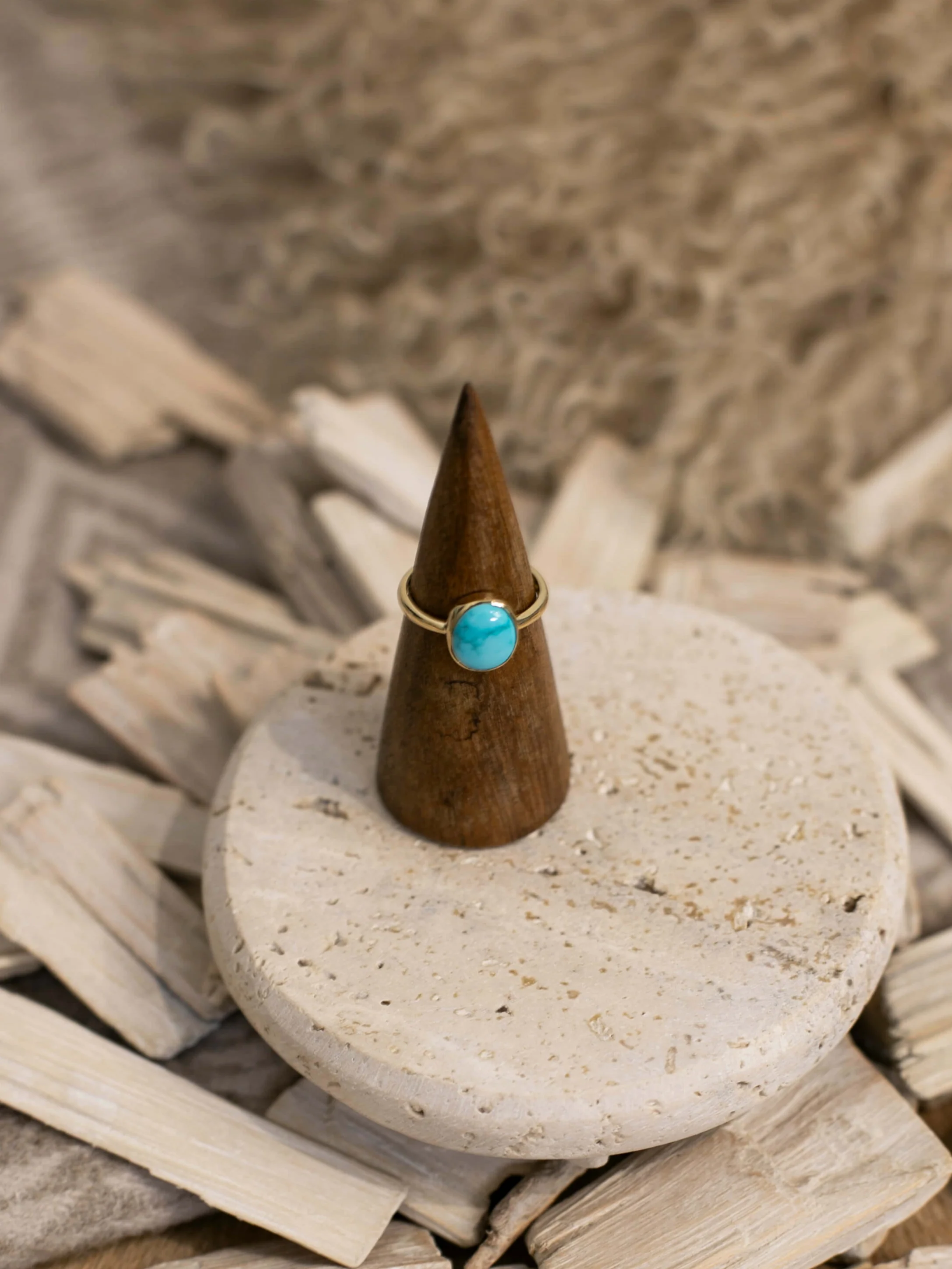 The Bordeaux 14k and Turquoise Ring 10, Sz 8 - Image 4