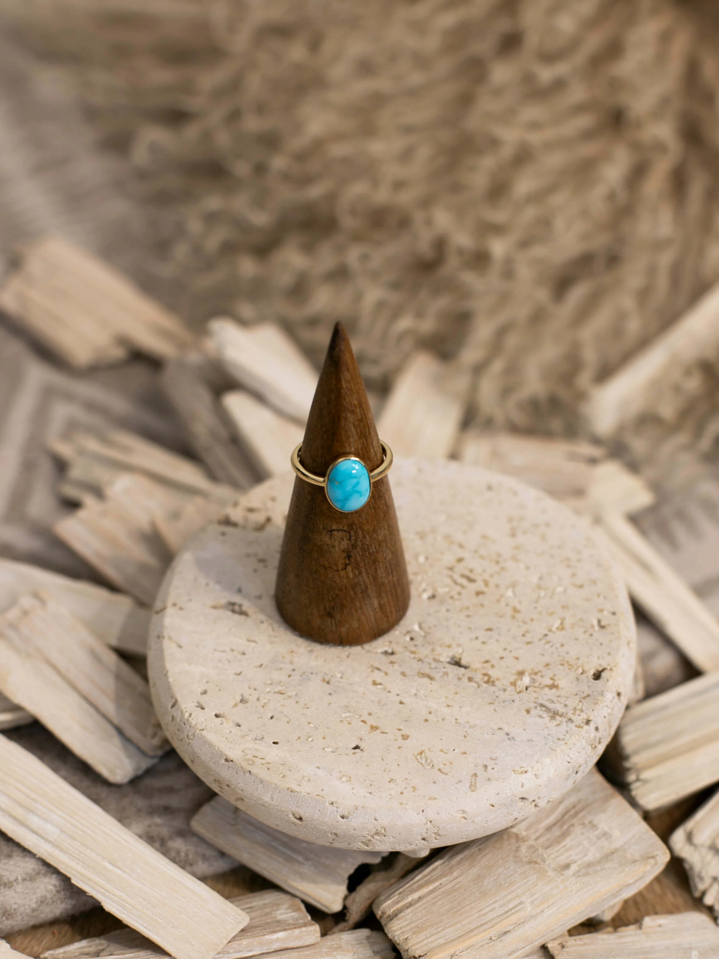 The Bordeaux 14k and Turquoise Ring 11, Sz 7 - Image 2