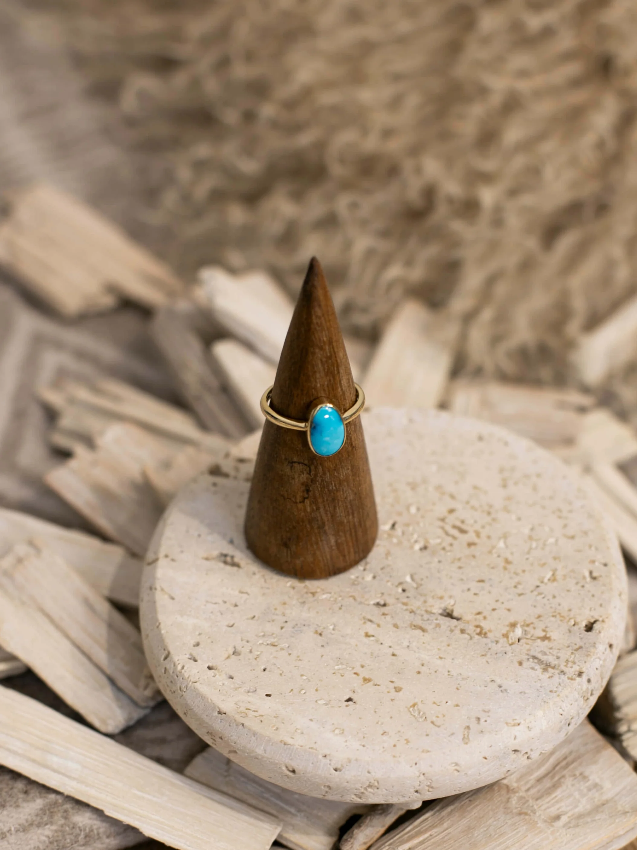 The Bordeaux 14k and Turquoise Ring 9, Sz 8 - Image 4