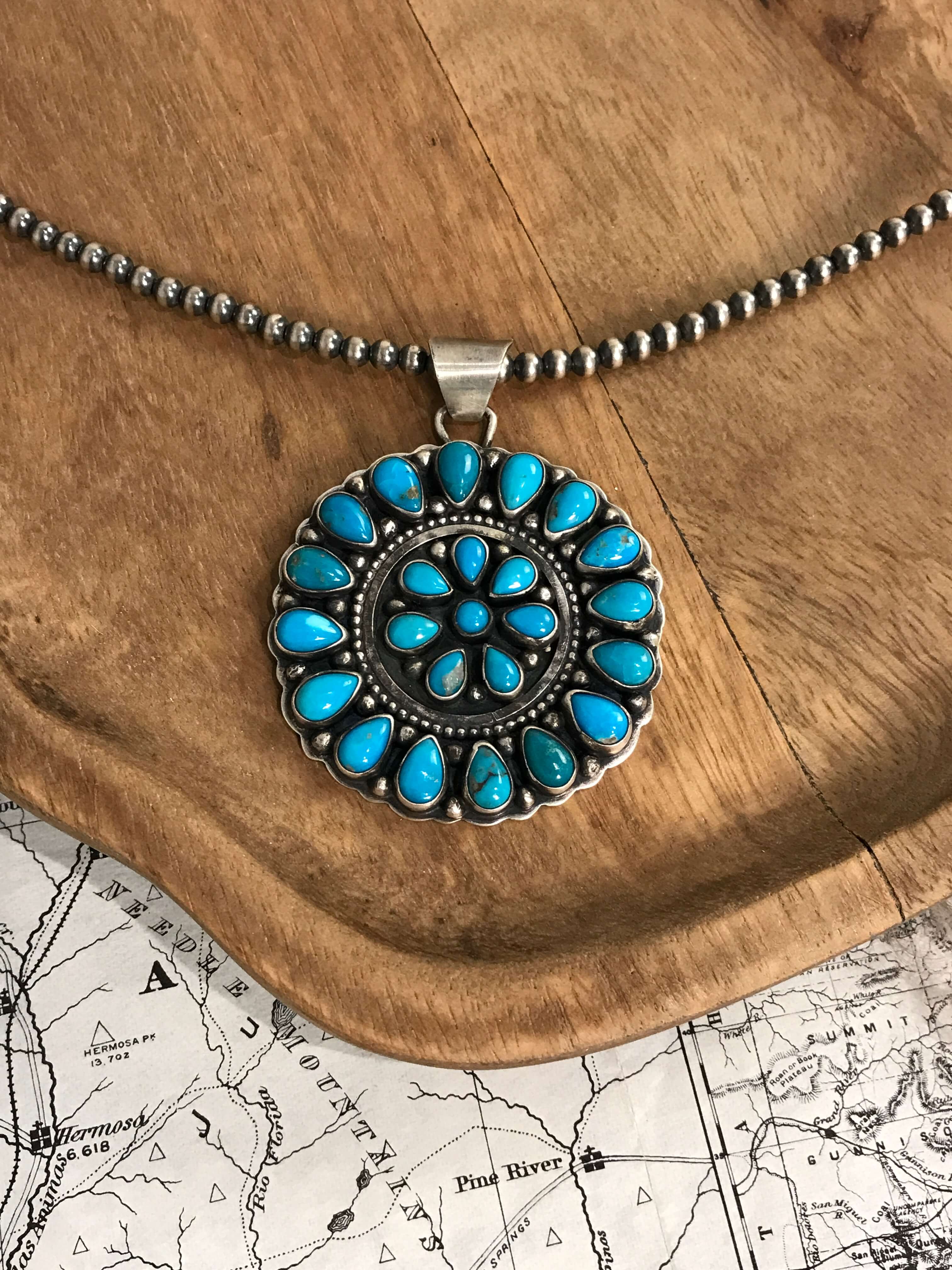 The Bowens Pendant - Image 4