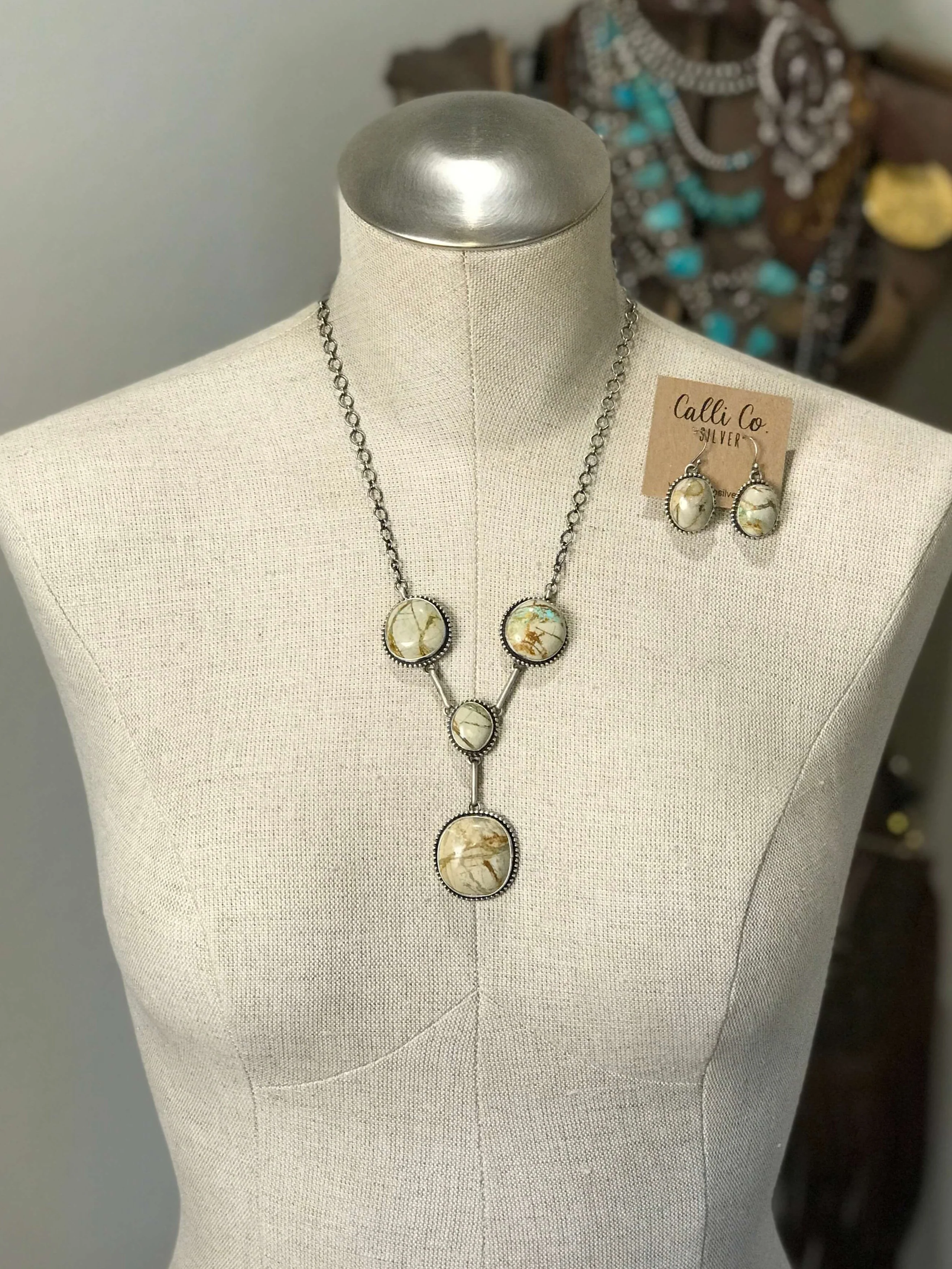 The Buckeye Lariat Necklace Set - Image 2