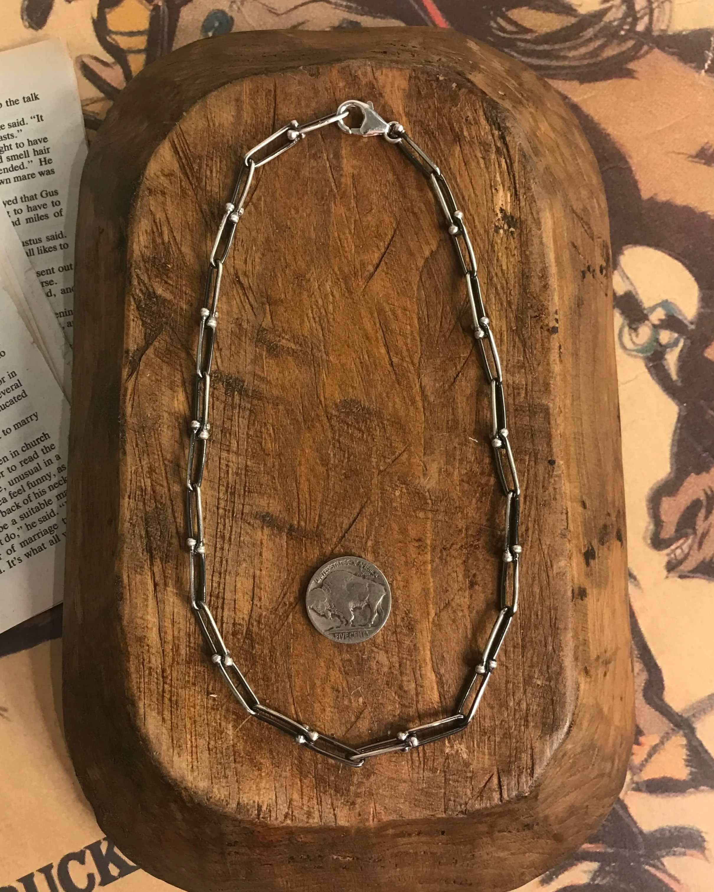 The Midi Calli Chain Necklace - Image 3