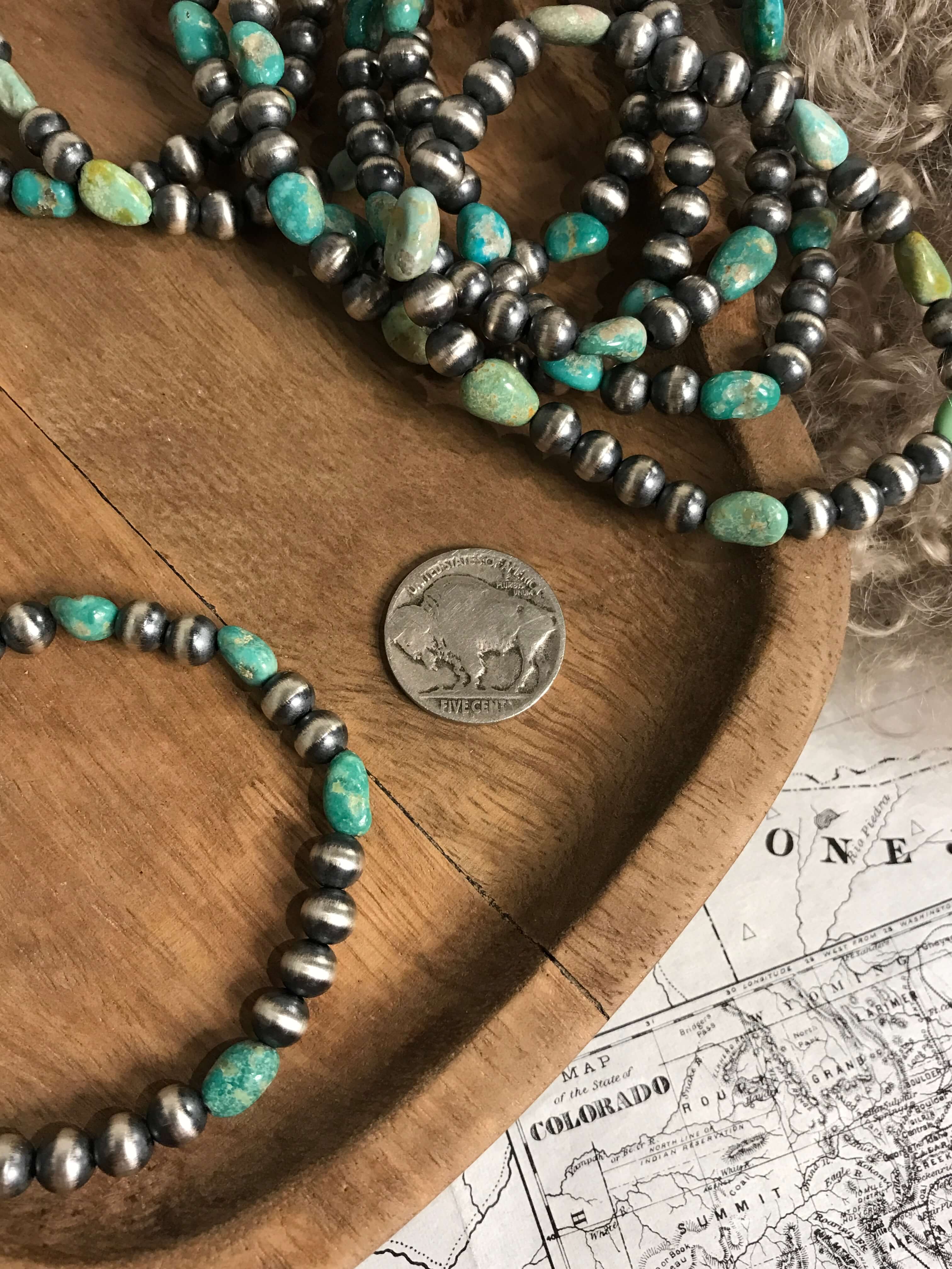 The Camino Green Stretch Bracelet - Image 2