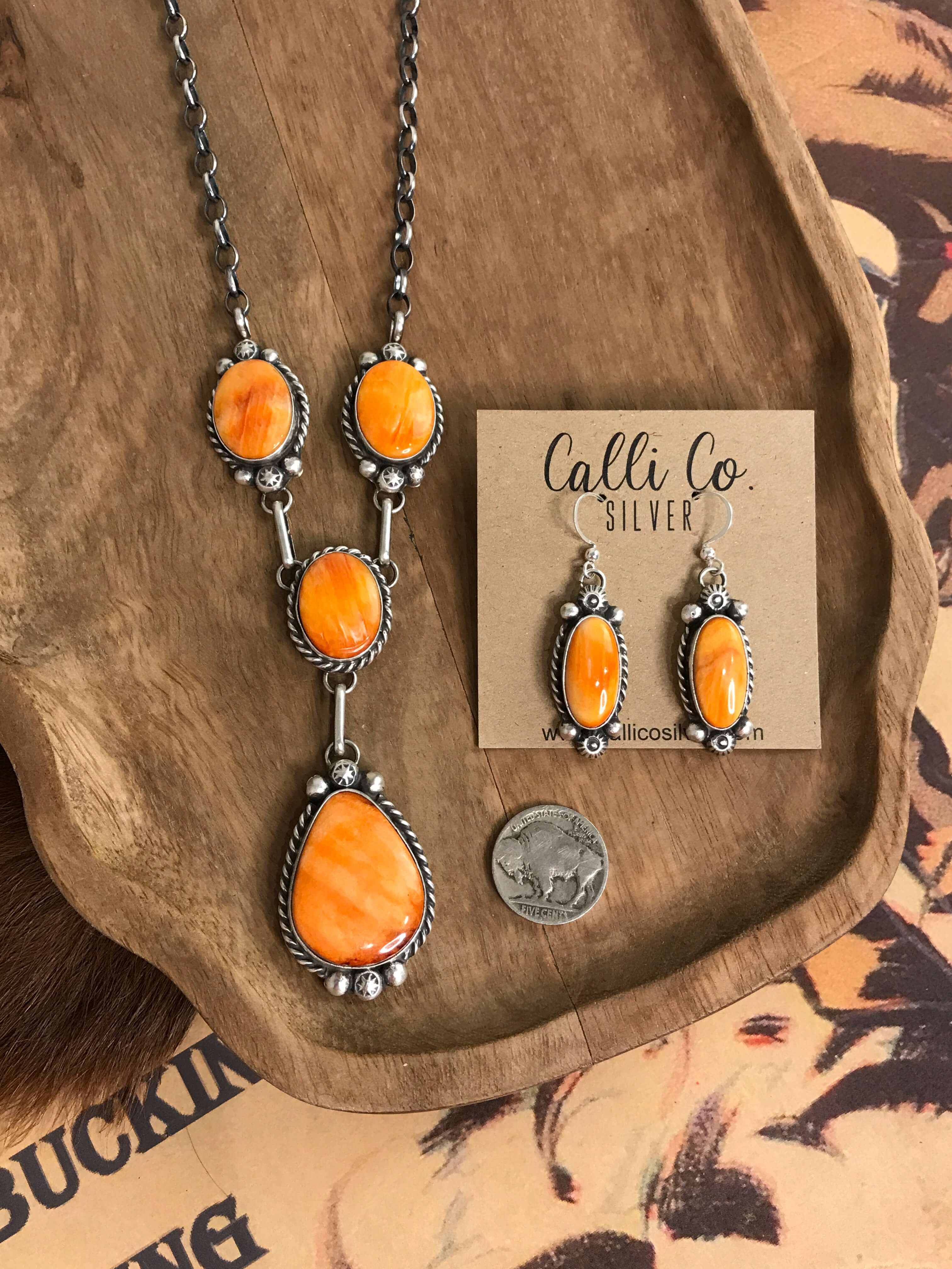 The Clermont Lariat Necklace Set - Image 4
