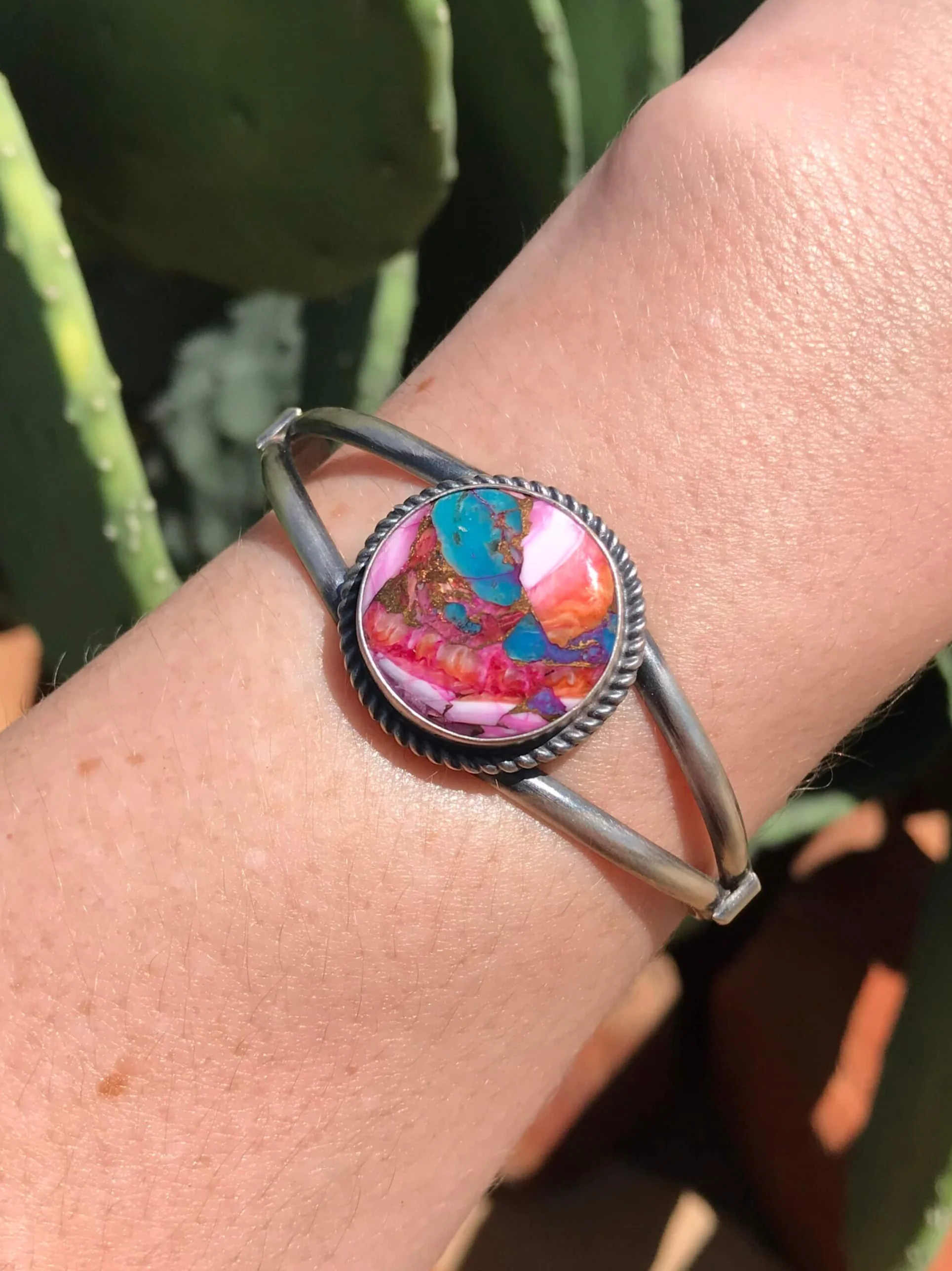 The Dahlia Cuff, 5