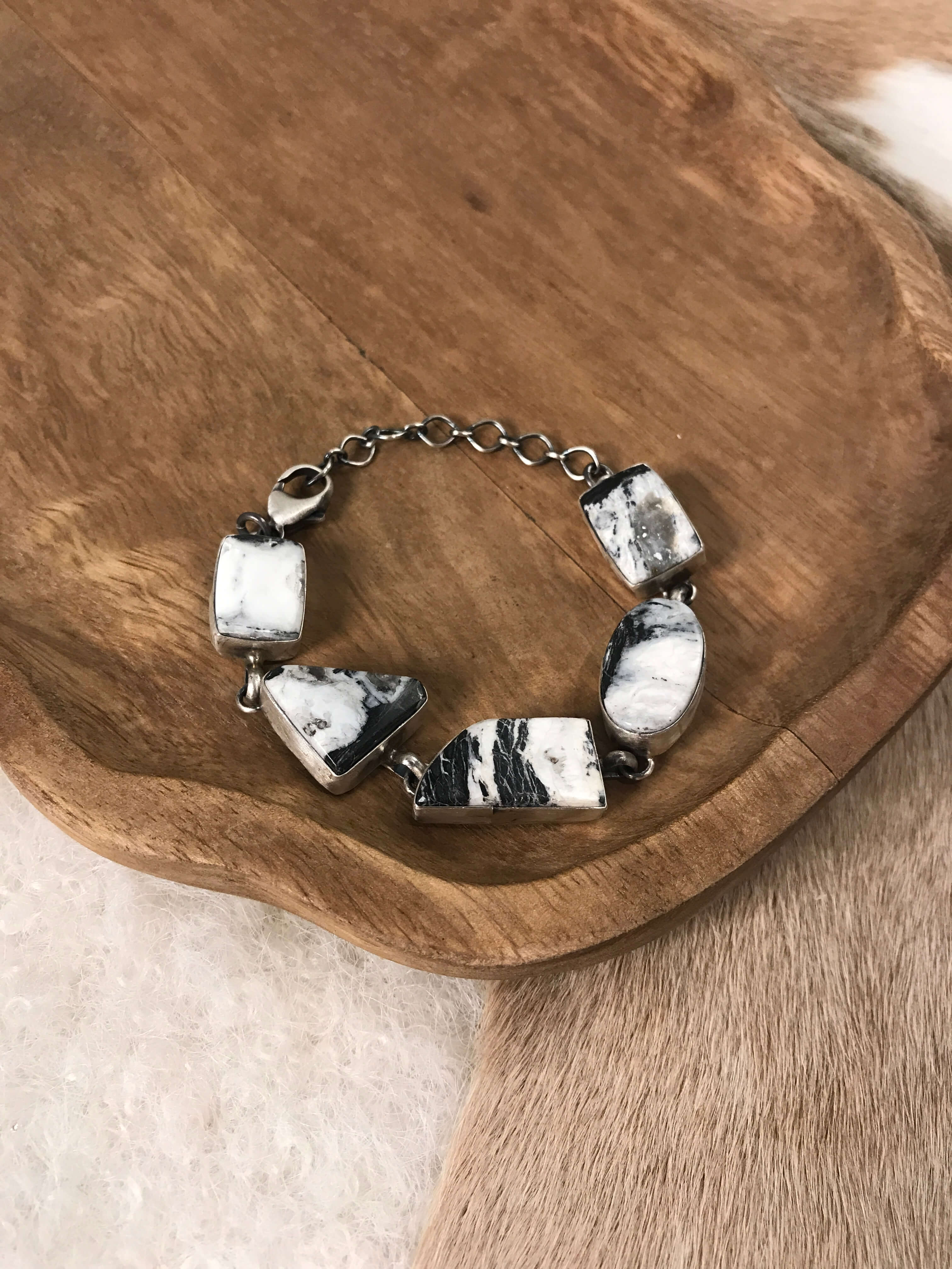The Dekalb 5 Stone Link Bracelets, 2