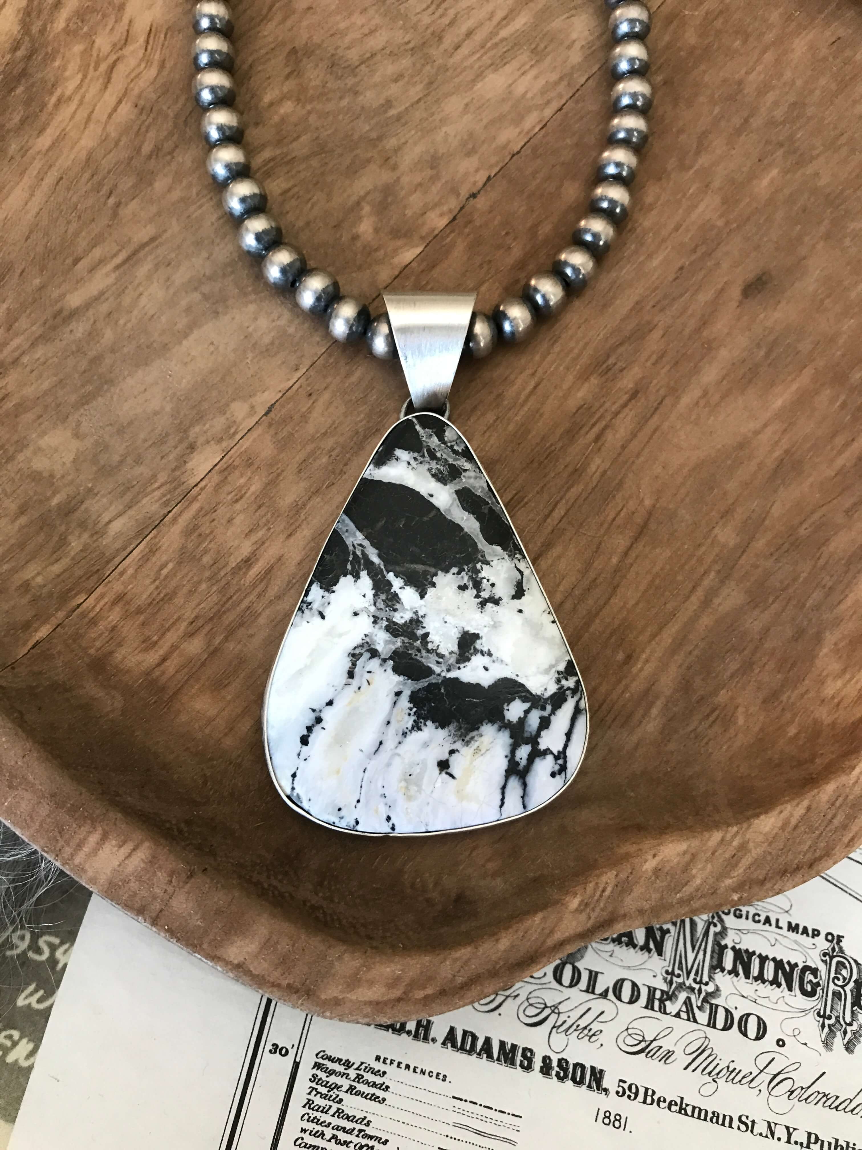 The Dromore Pendant - Image 3