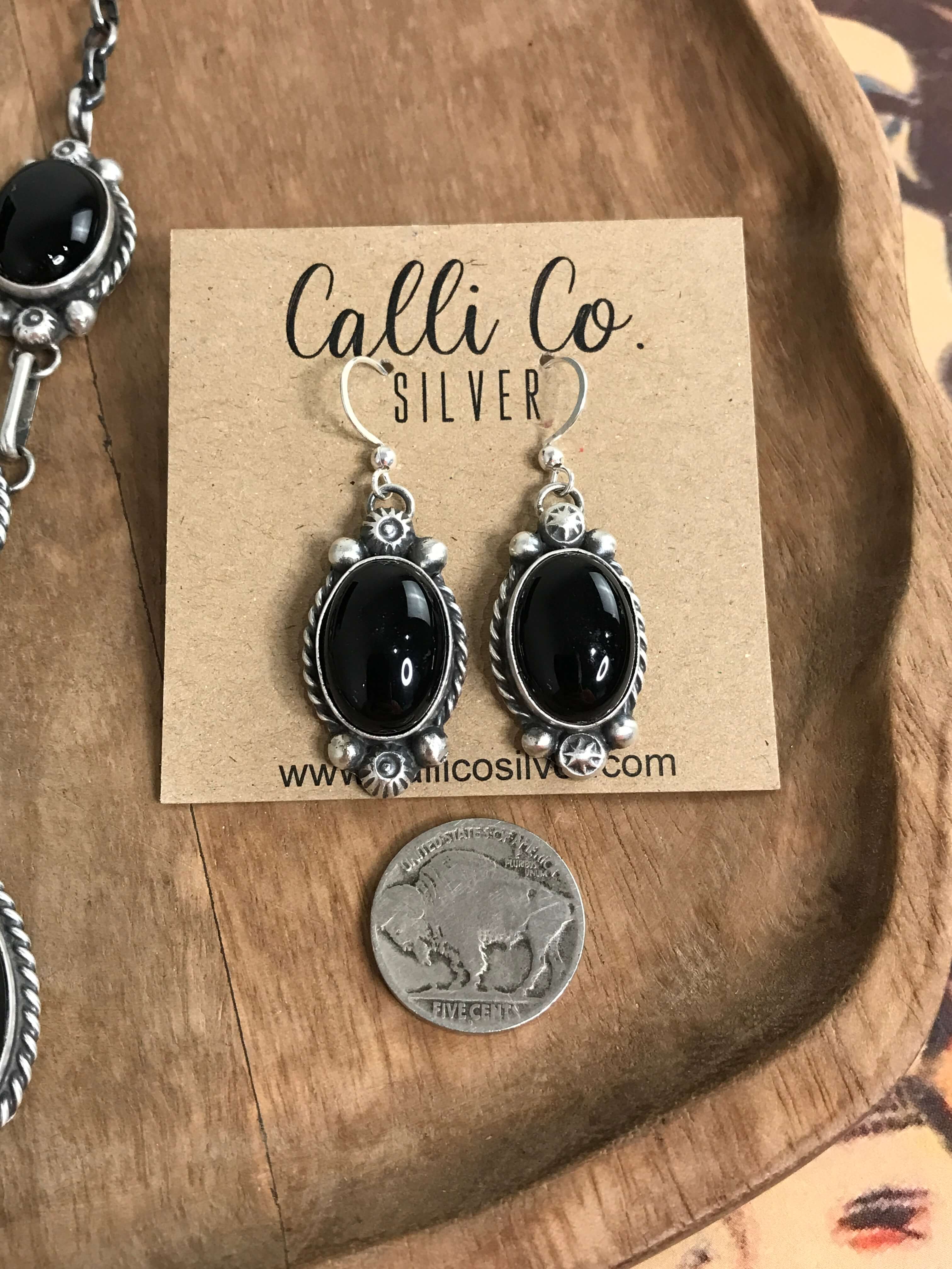 The Duluth Onyx Lariat Necklace Set - Image 5