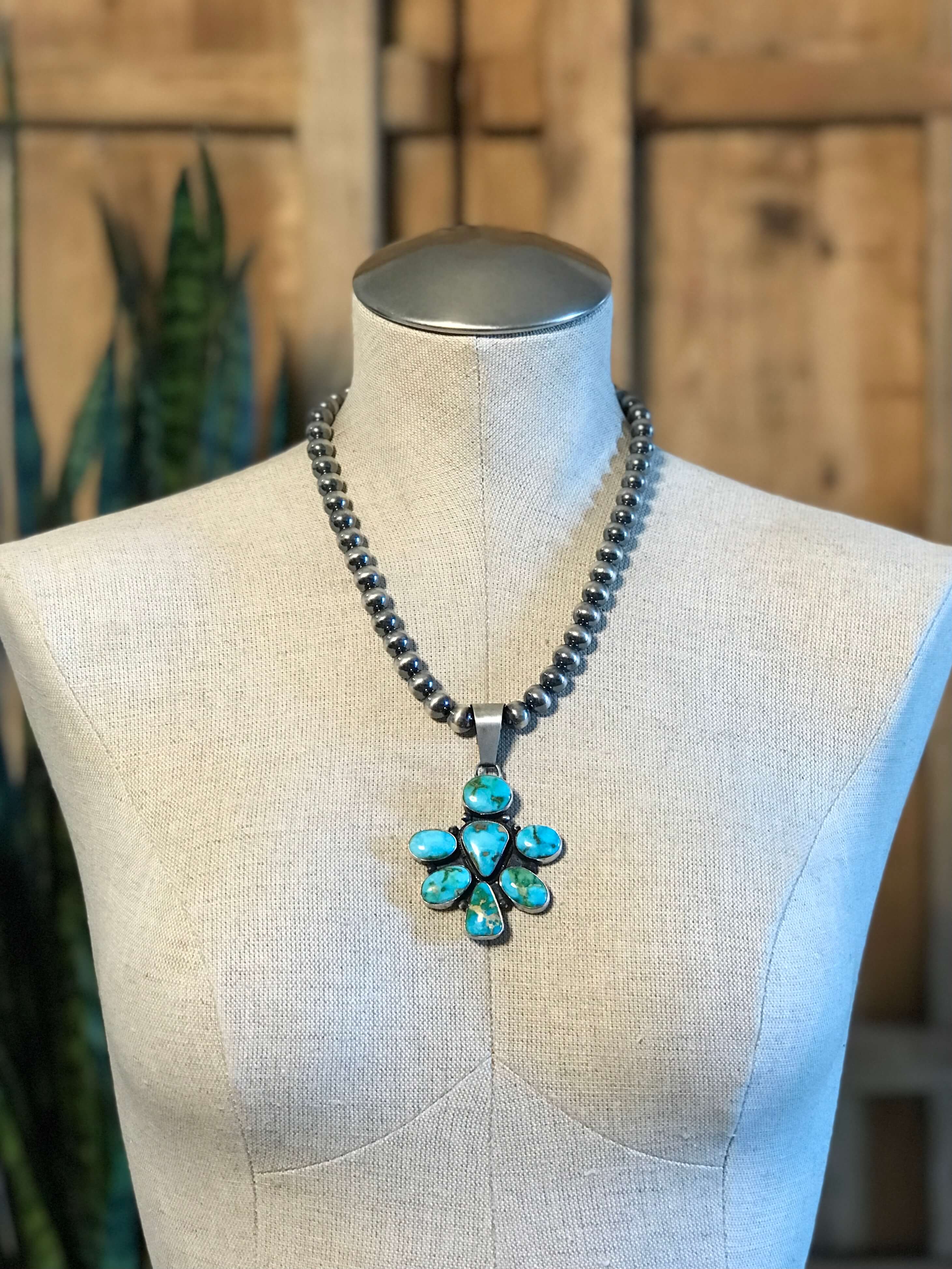 The Enow Pendant - Image 2
