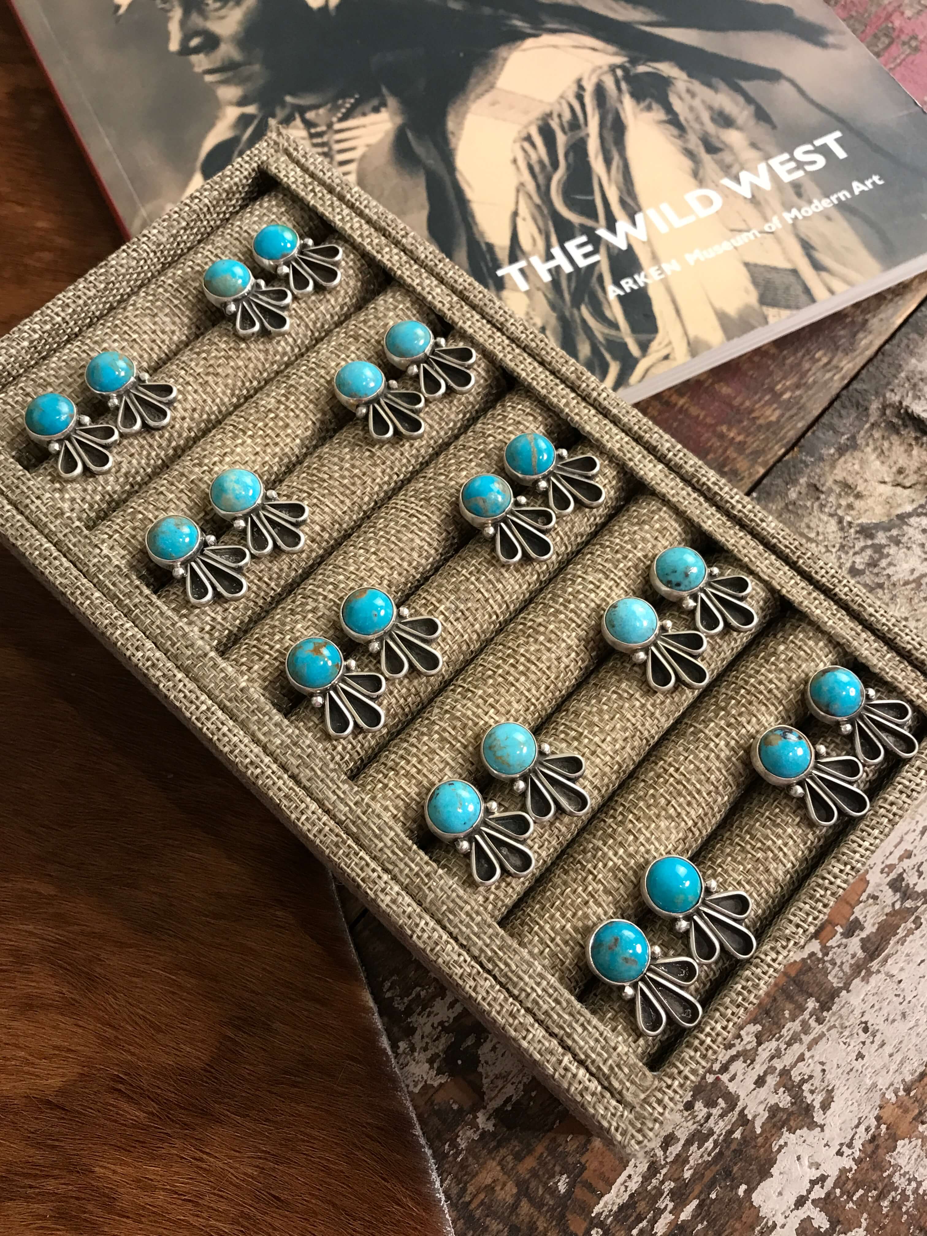 The Gala Earrings - Image 5