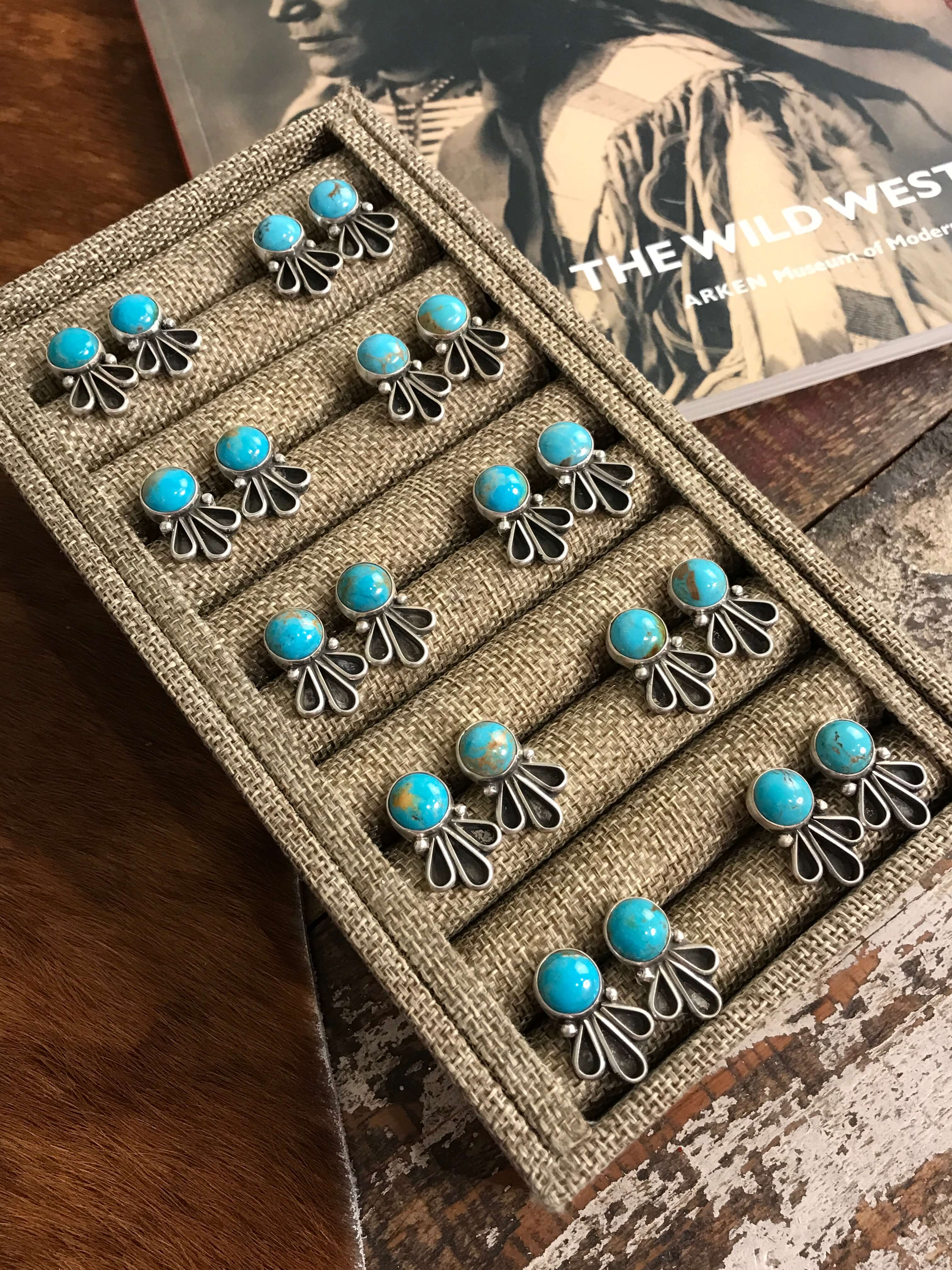 The Gala Earrings - Image 7