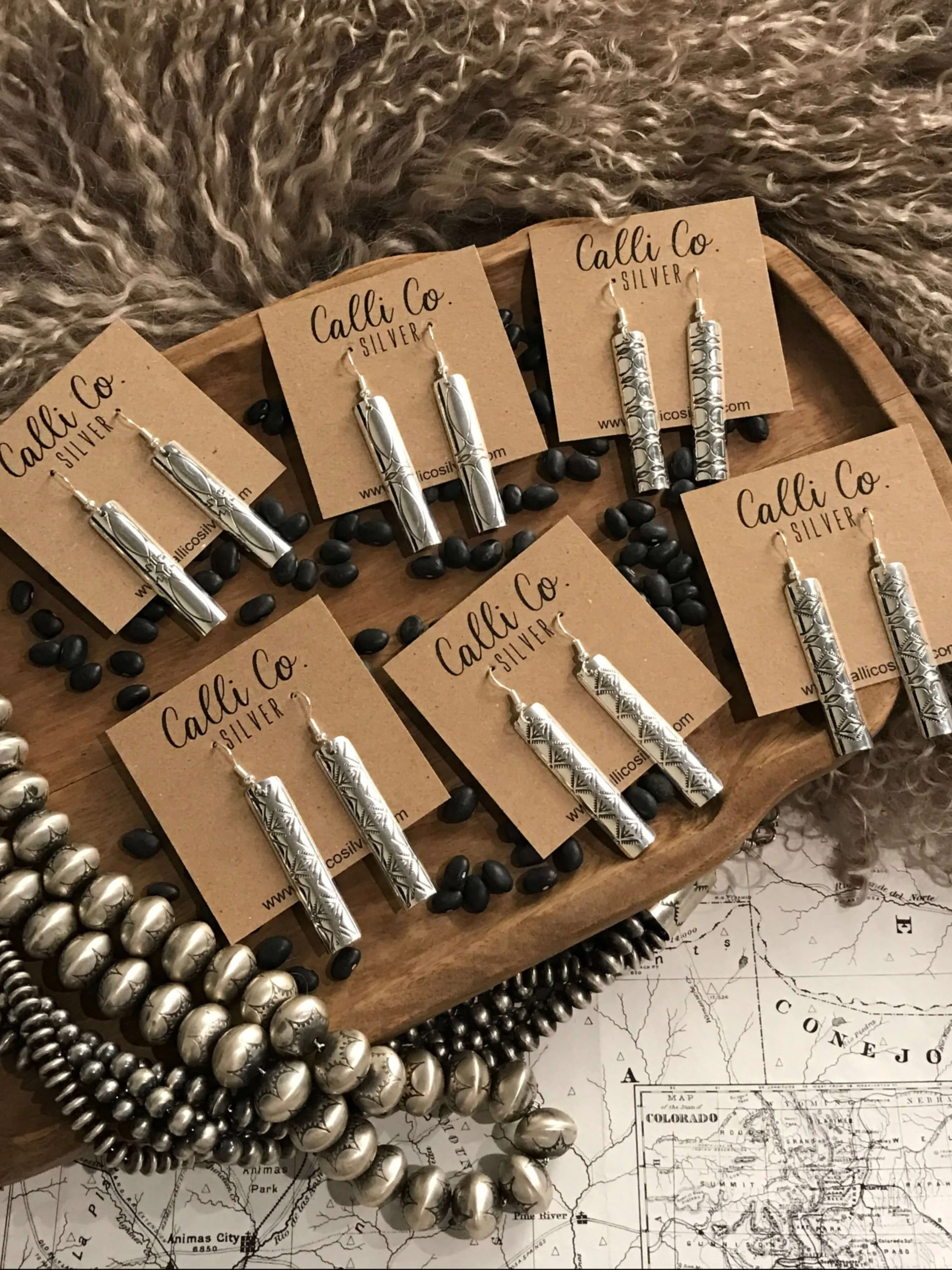 The Grande Stamped Drop Earrings
