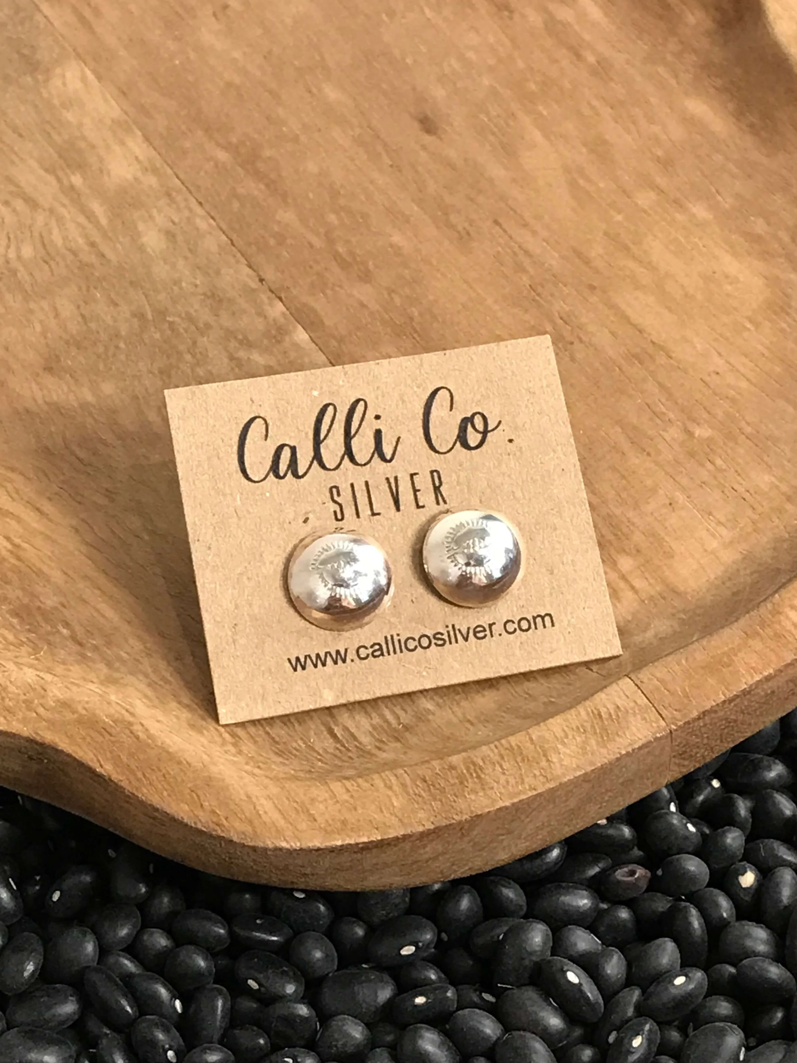 The Indus Dome Studs