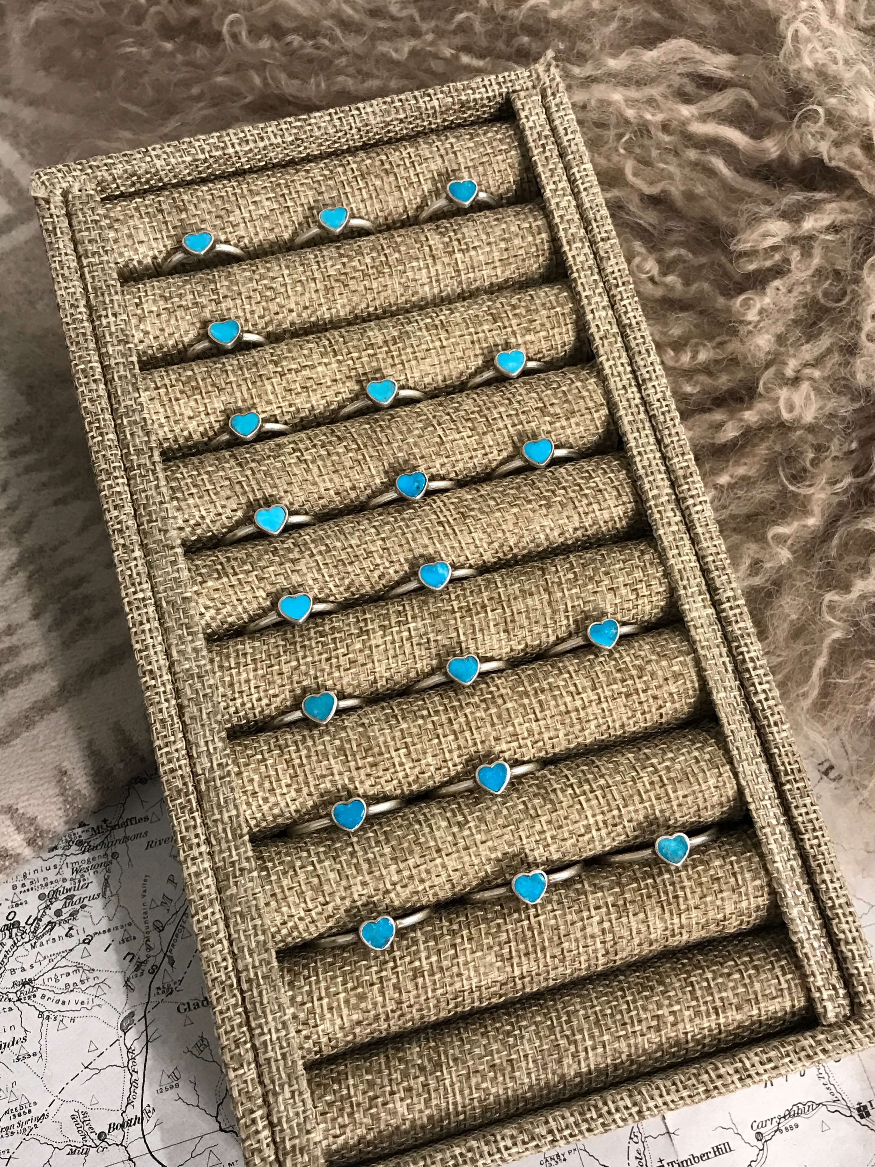 The Hearty Turquoise Ring - Image 3