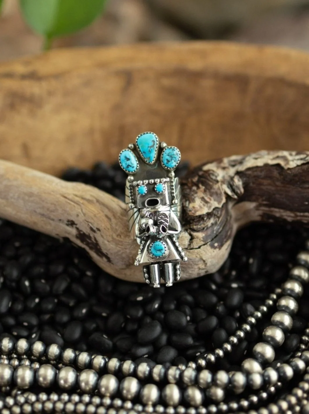 The Kachina Ring, 2 Sz 8.5