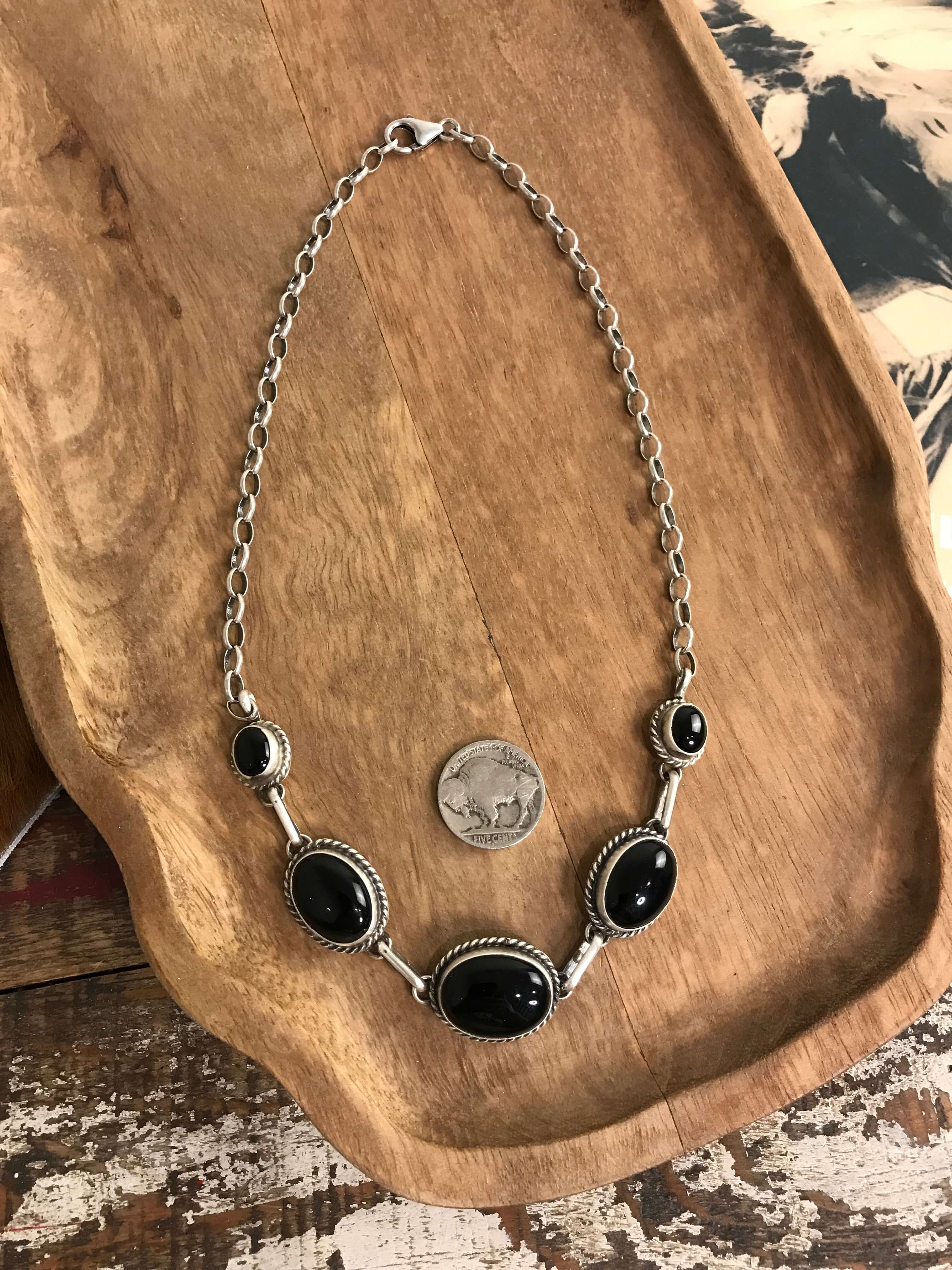 The Kelowna Statement Necklace - Image 4