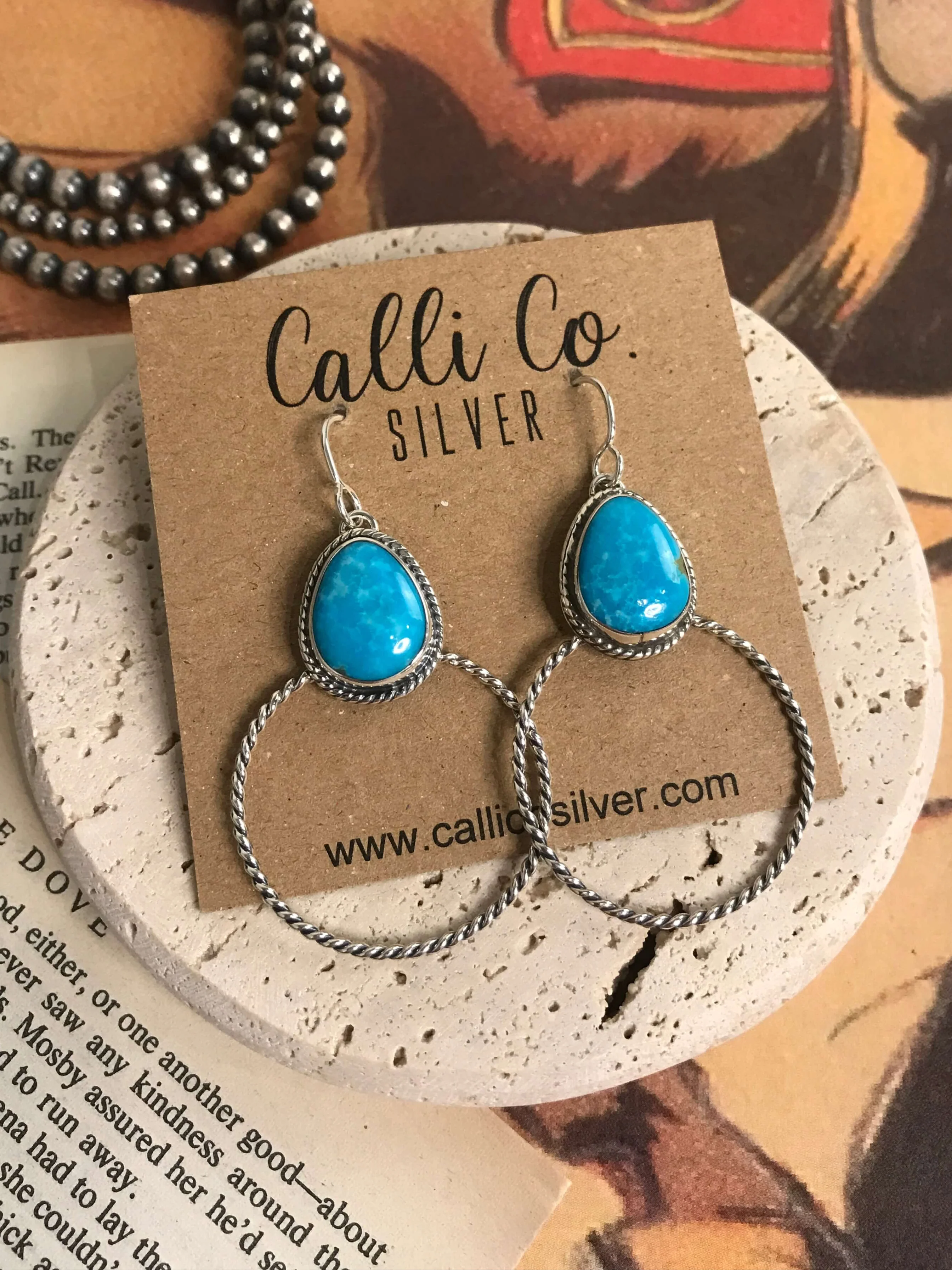 The Keystone Hoop Earrings, 65