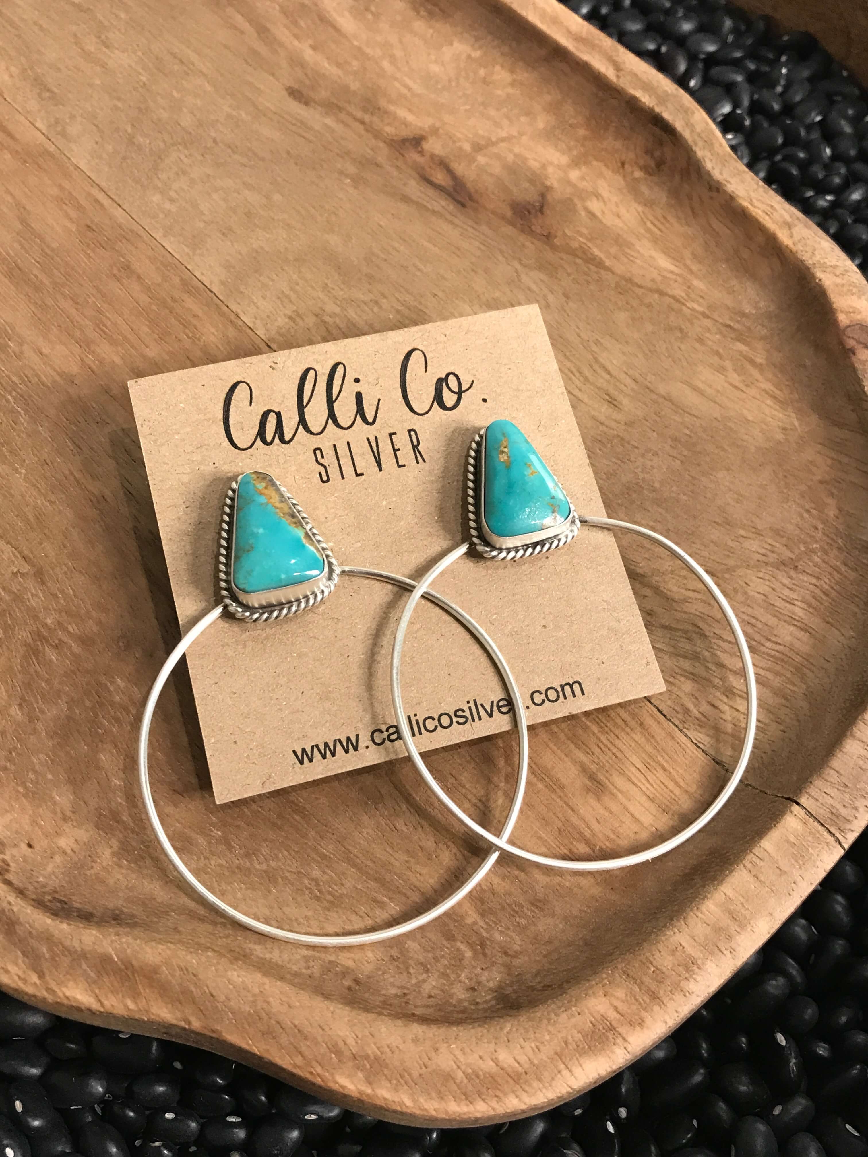 The Keystone Hoop Earrings, 25