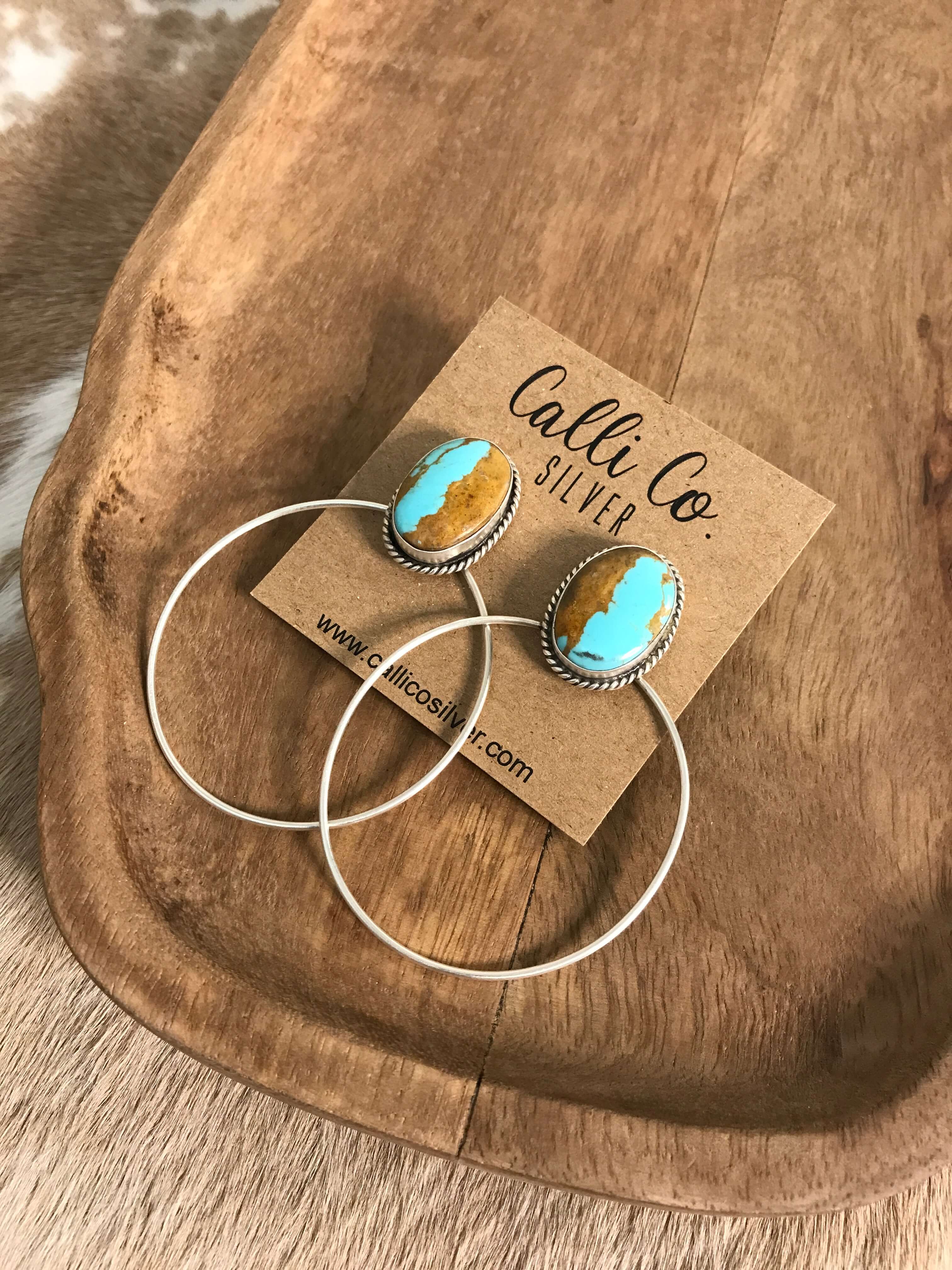 The Keystone Hoop Earrings, 48 - Image 3