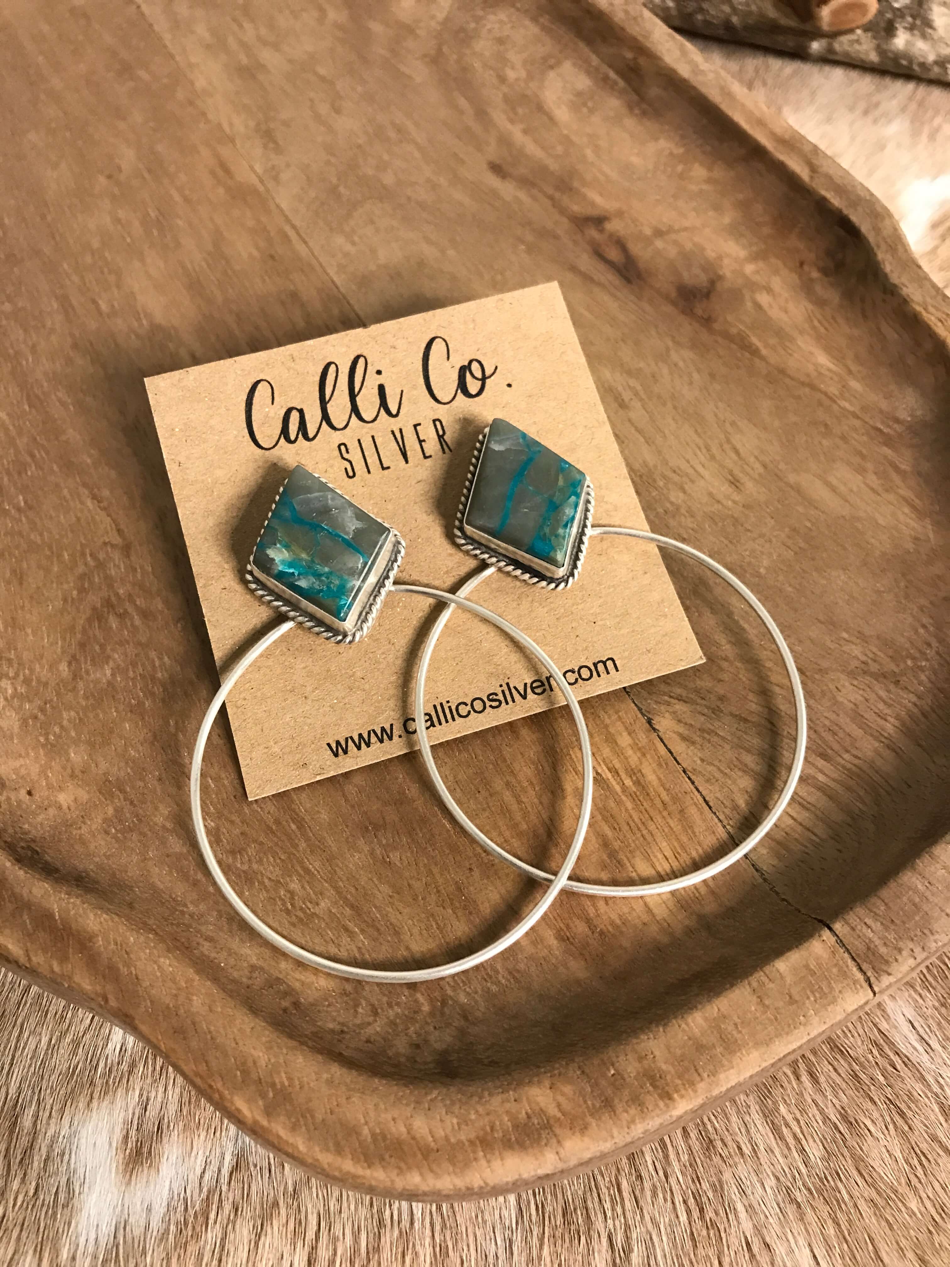 The Keystone Hoop Earrings, 55