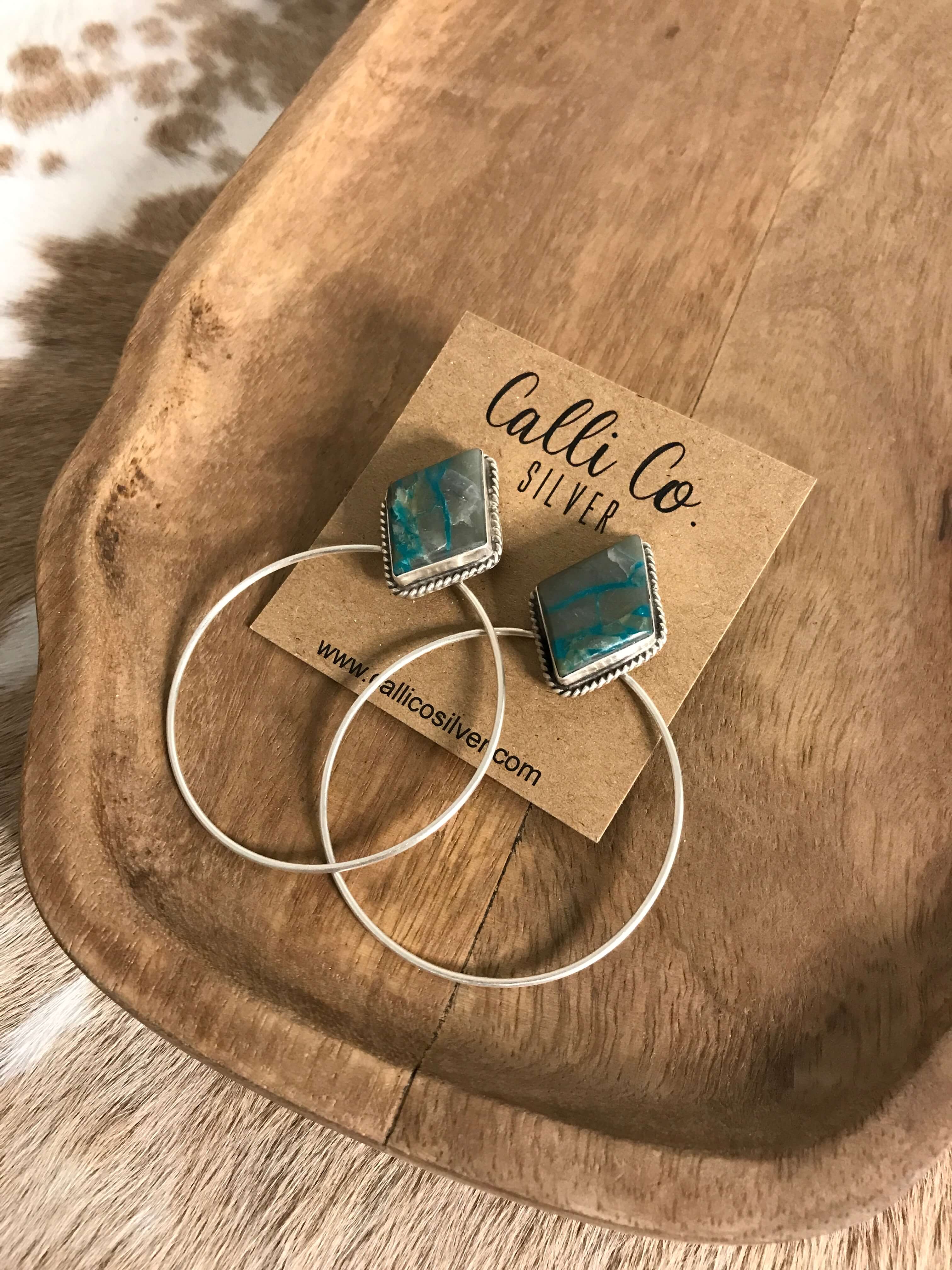 The Keystone Hoop Earrings, 55 - Image 2