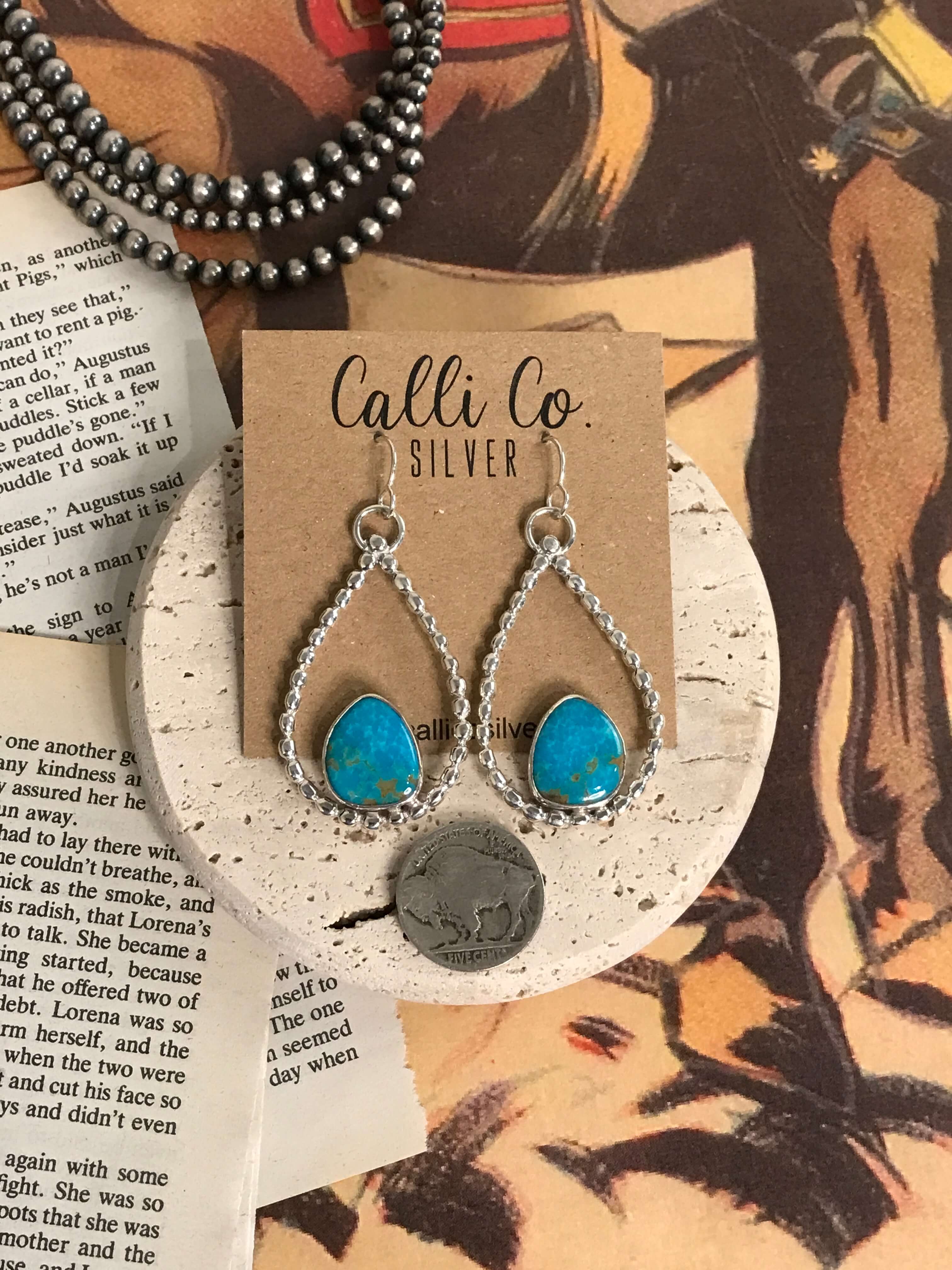 The Keystone Hoop Earrings, 1 - Image 2