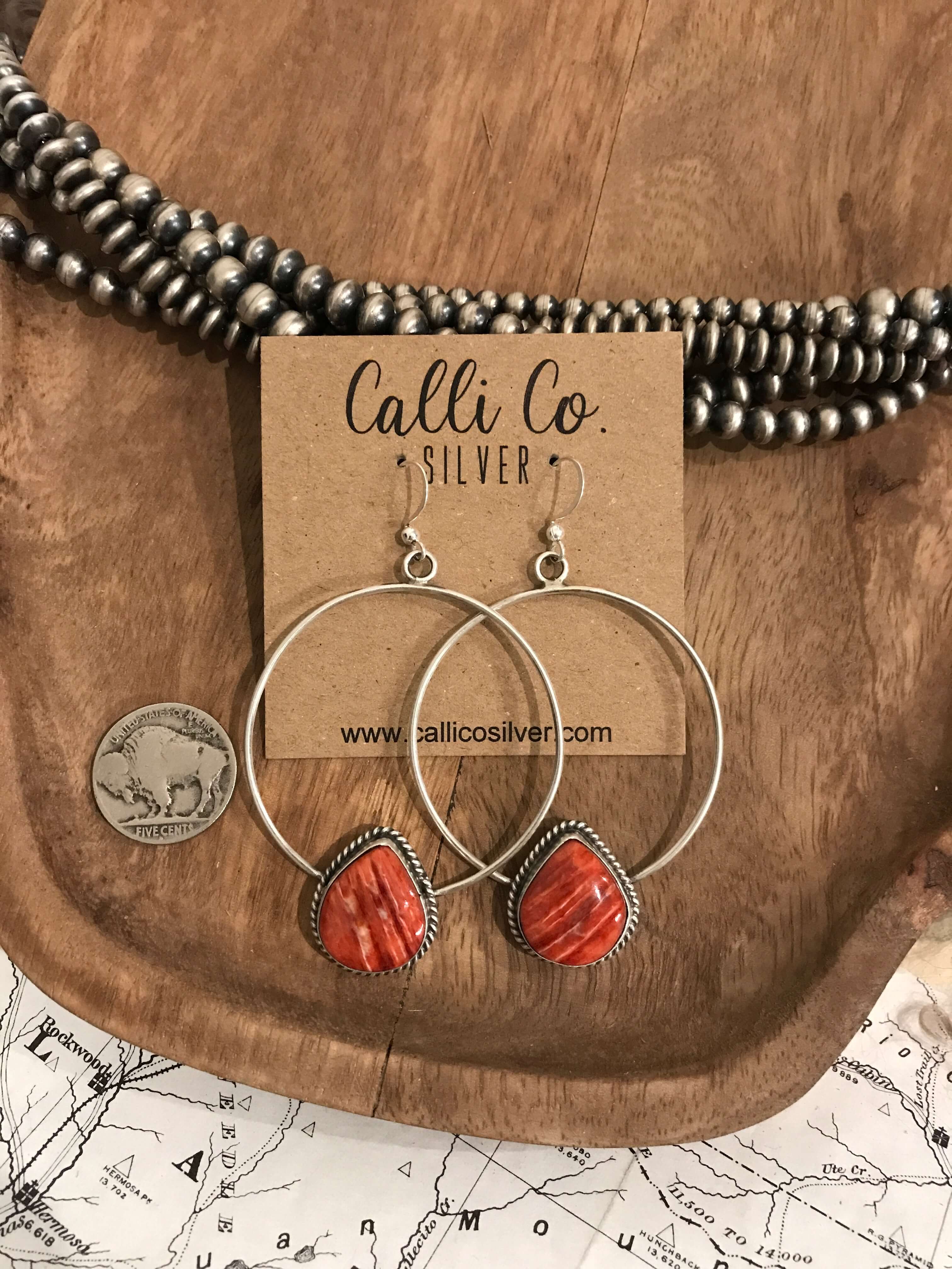 The Keystone Hoop Earrings, 9 - Image 2