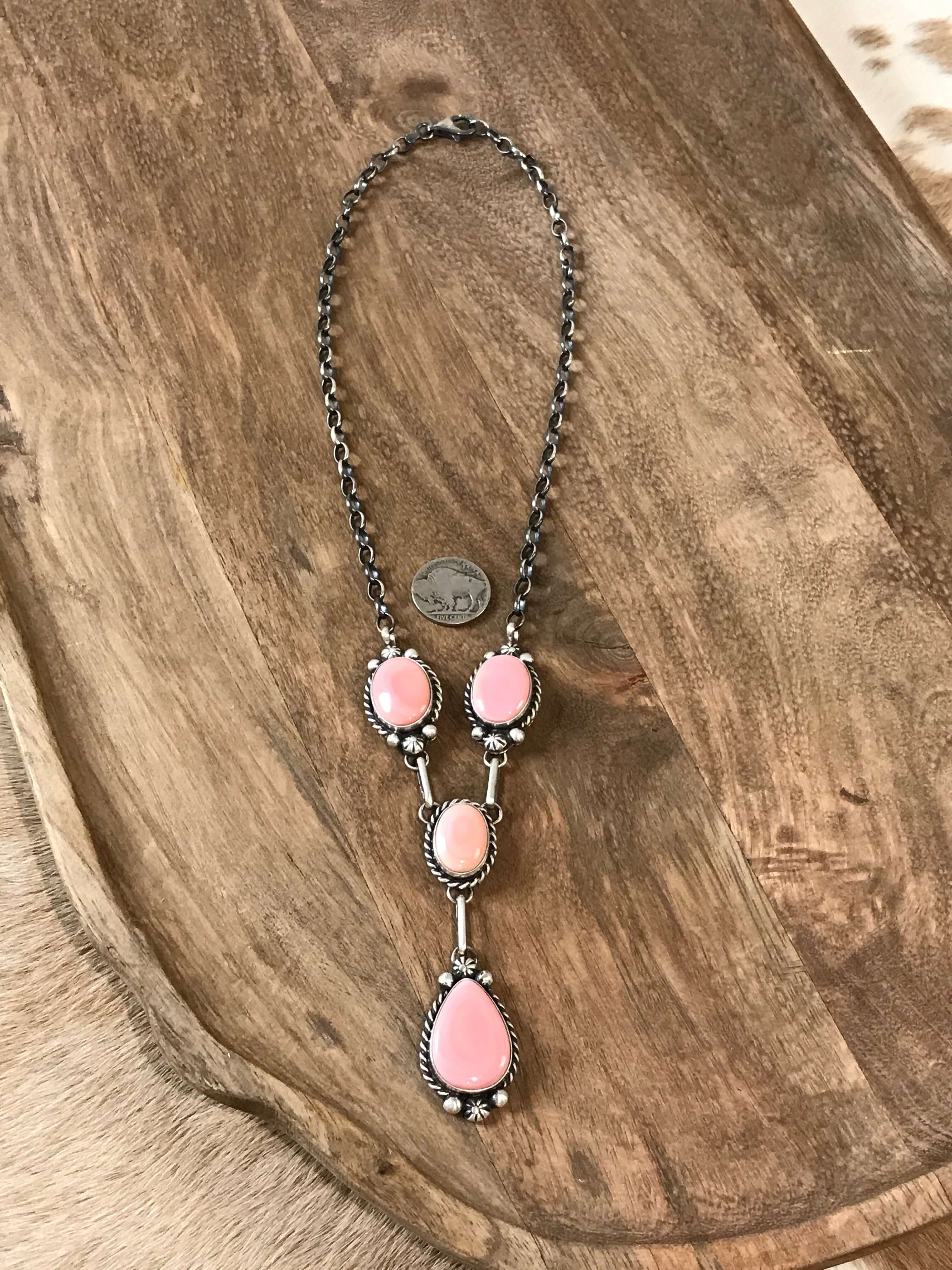 The Kirby Pink Conch Lariat Necklace Set - Image 6