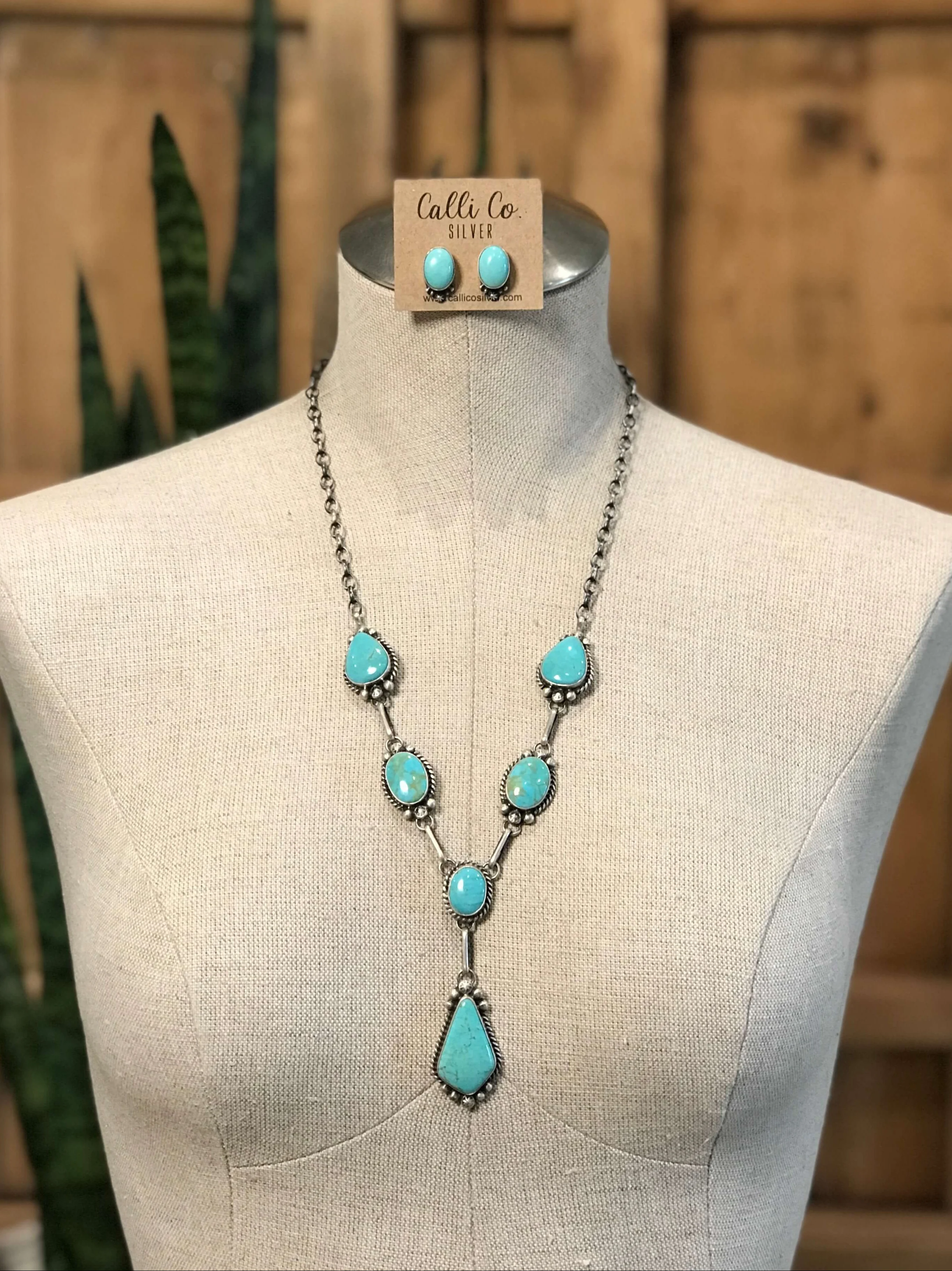 The Lakota Turquoise Lariat Necklace Set - Image 2