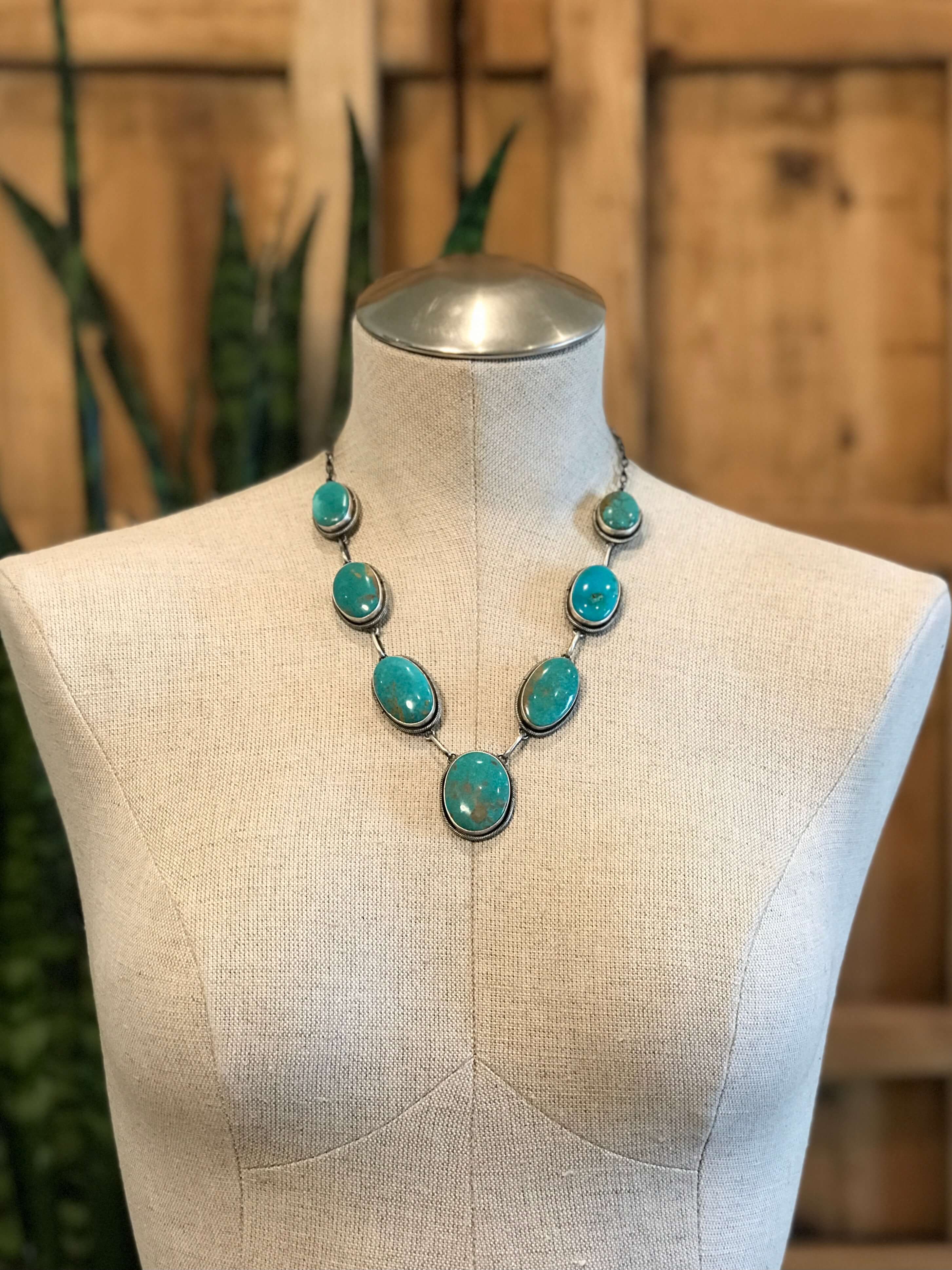 The Lamesa Turquoise Statement Necklace - Image 4