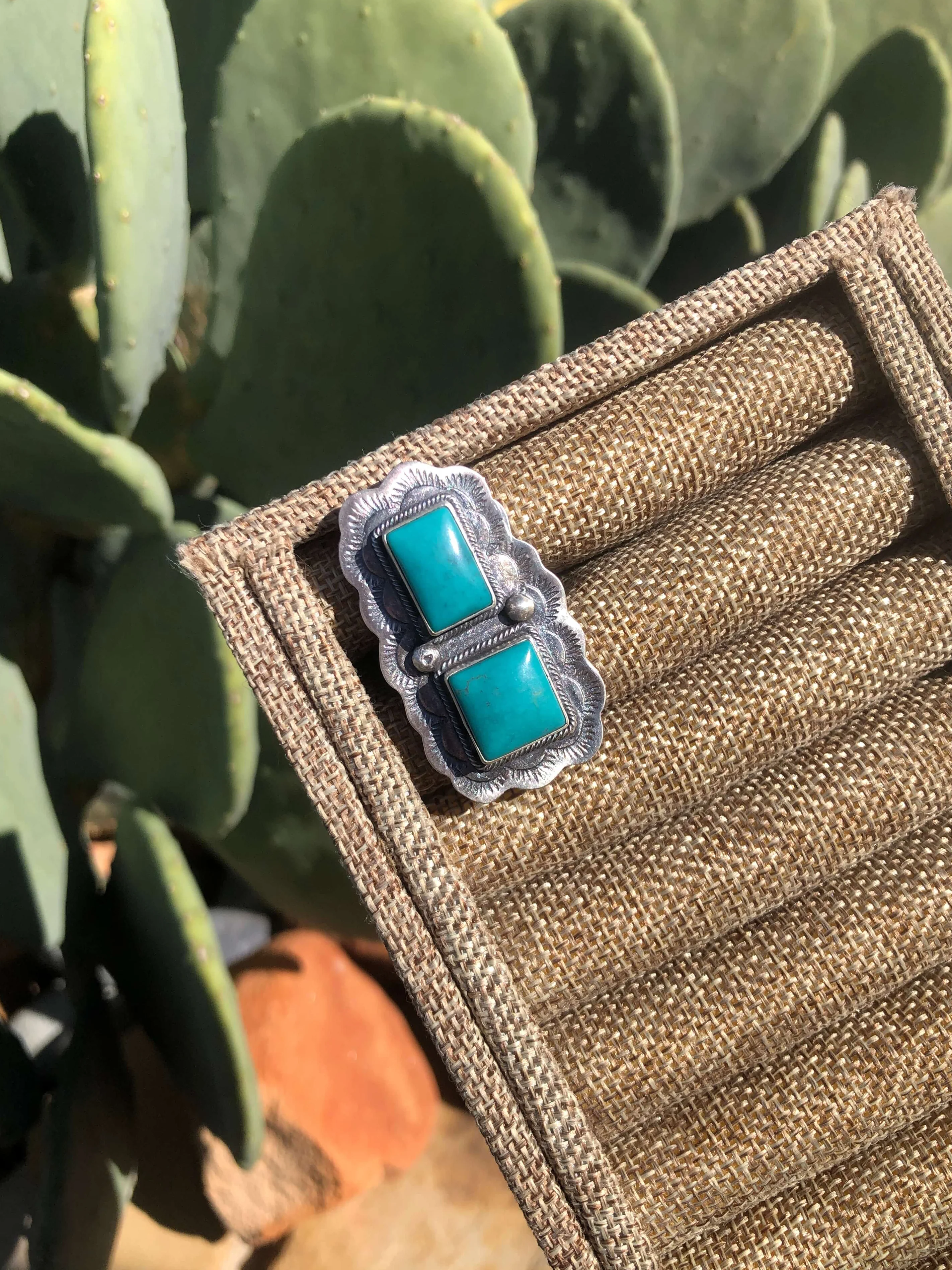 The Lexington Ring 2, Adjustable