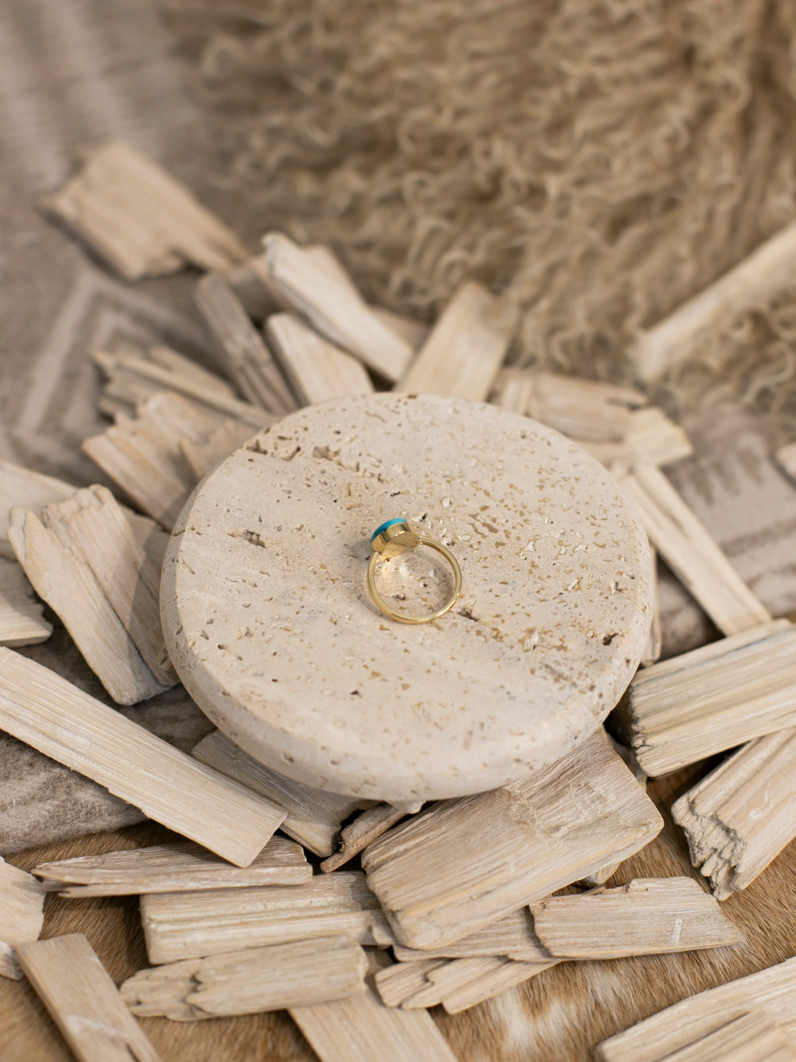 The Marseille 14k and Turquoise Ring 2, Sz 6 - Image 4