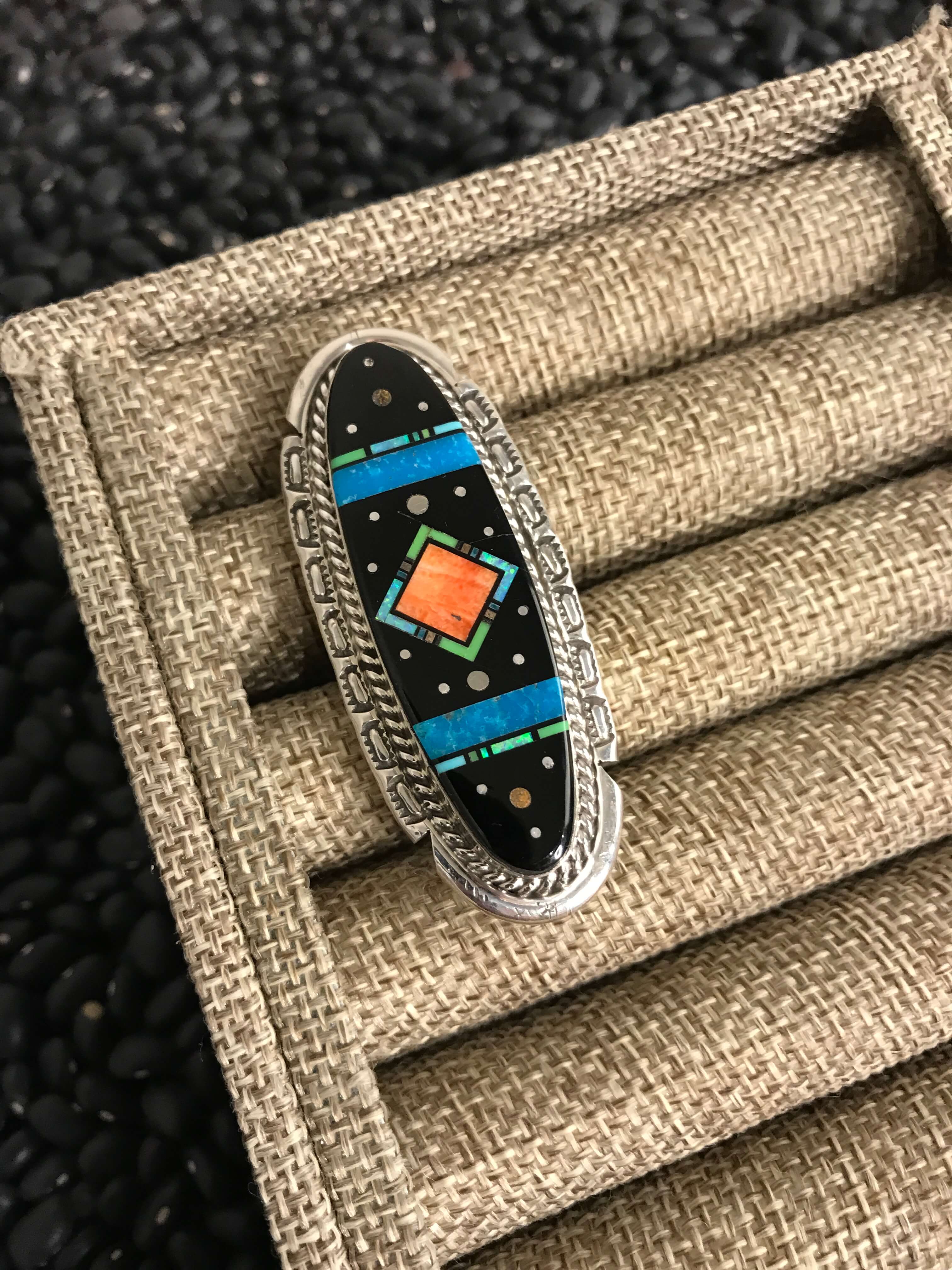 The Midnight Ring, Sz 8