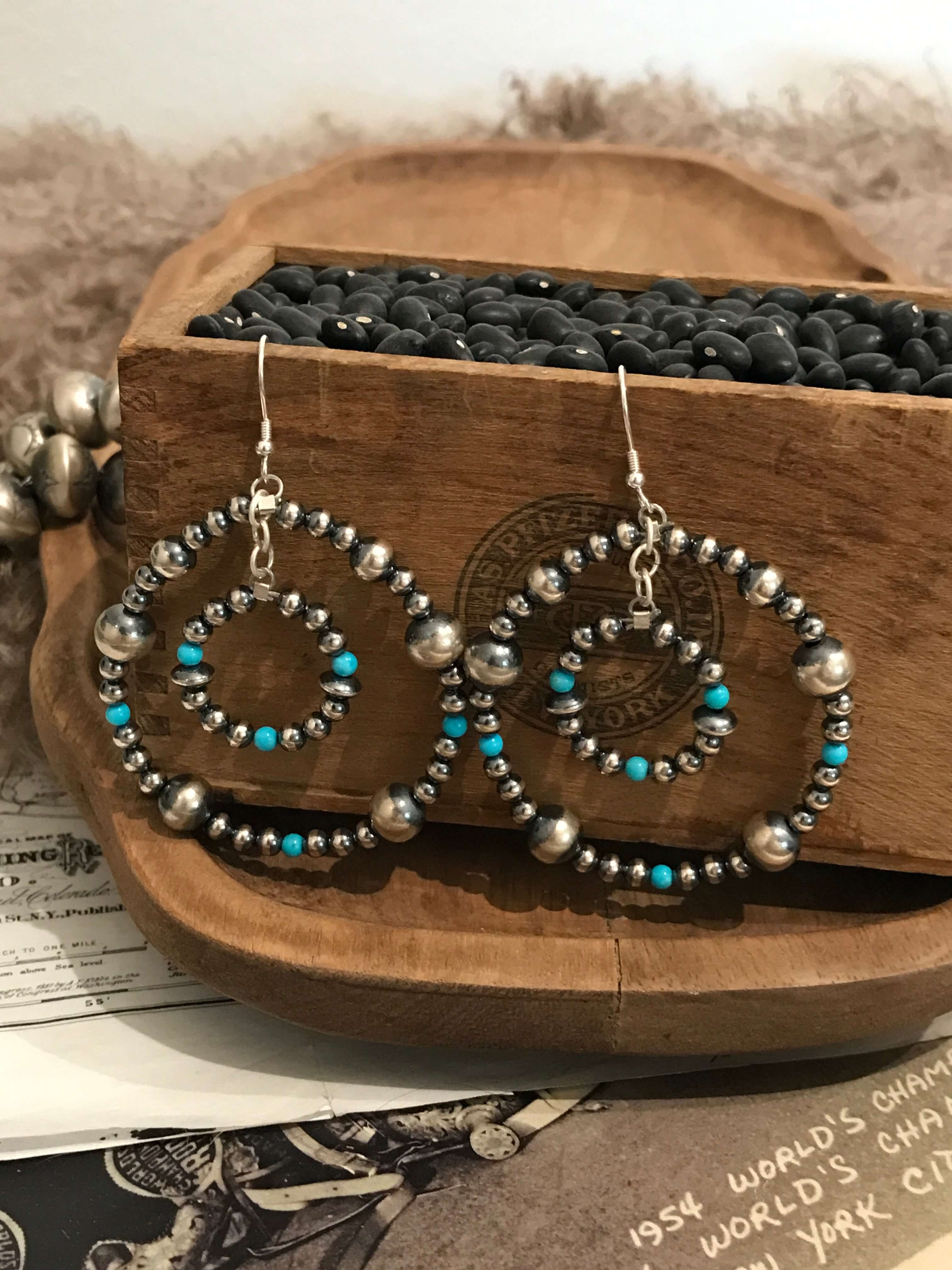 The Montezuma Hoop Earrings - Image 4