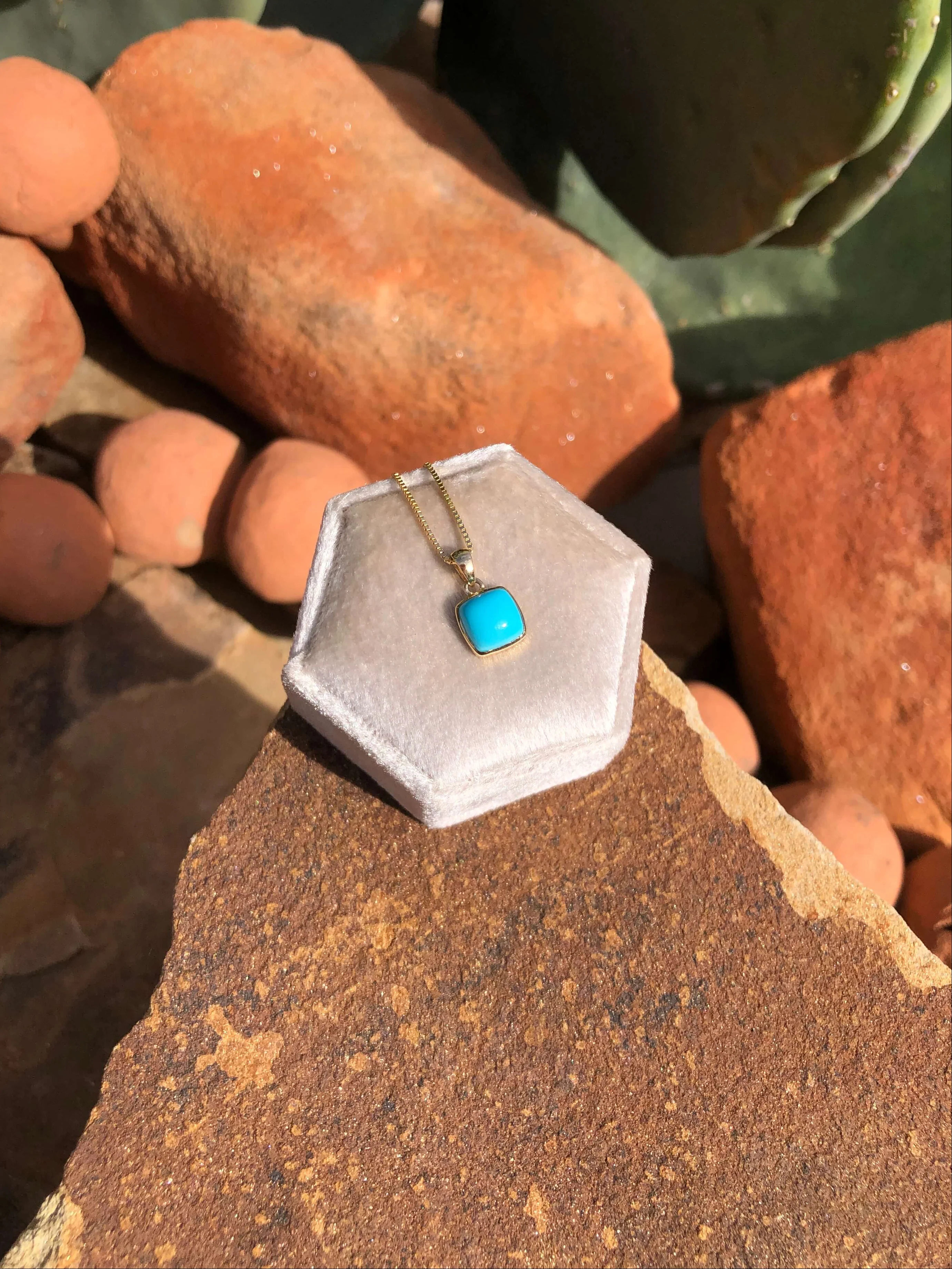 The Nordic 14k and Turquoise Pendant, 31 - Image 3