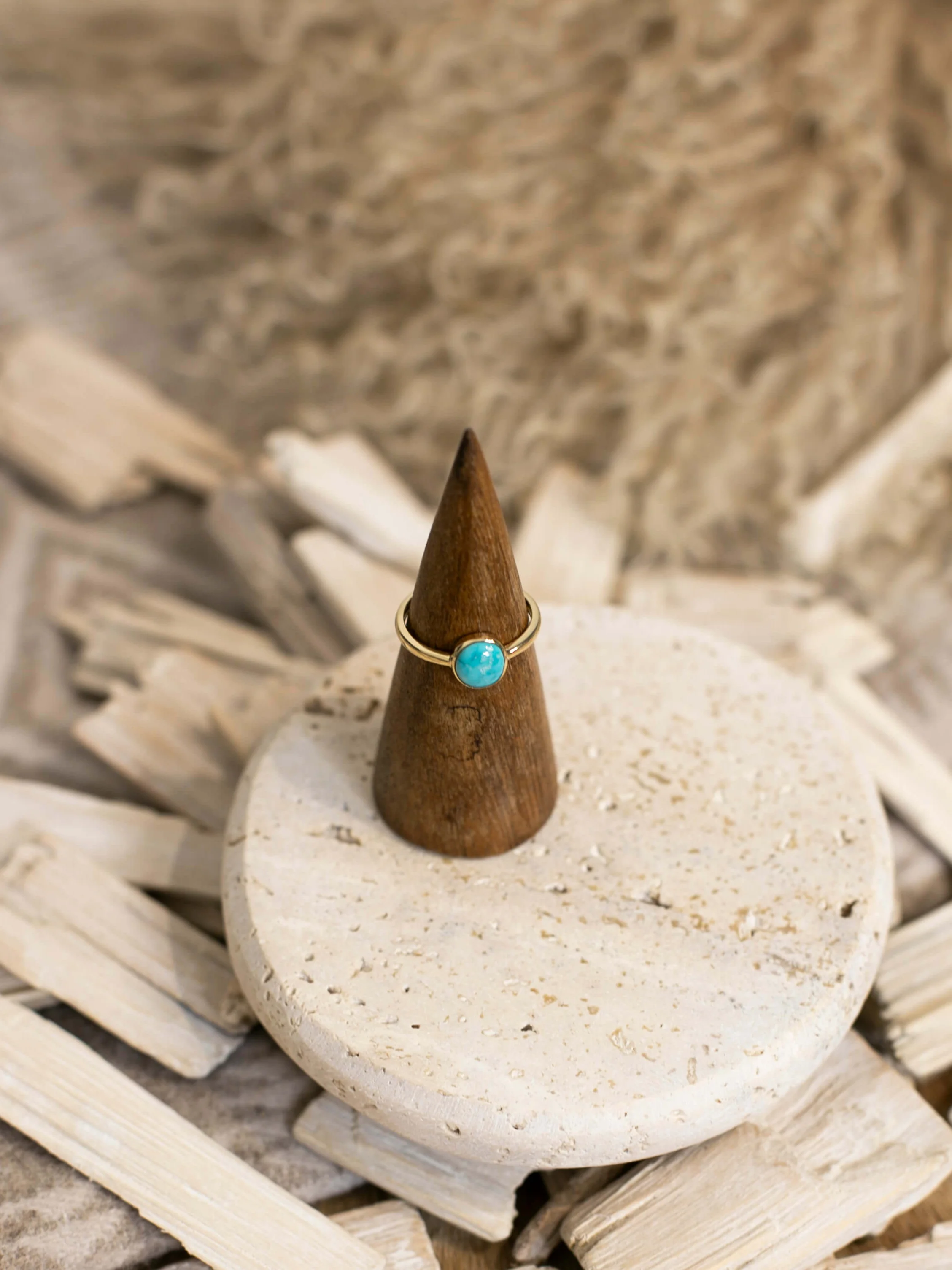 The Paris 14k and Turquoise Ring 4, Sz 8 - Image 4
