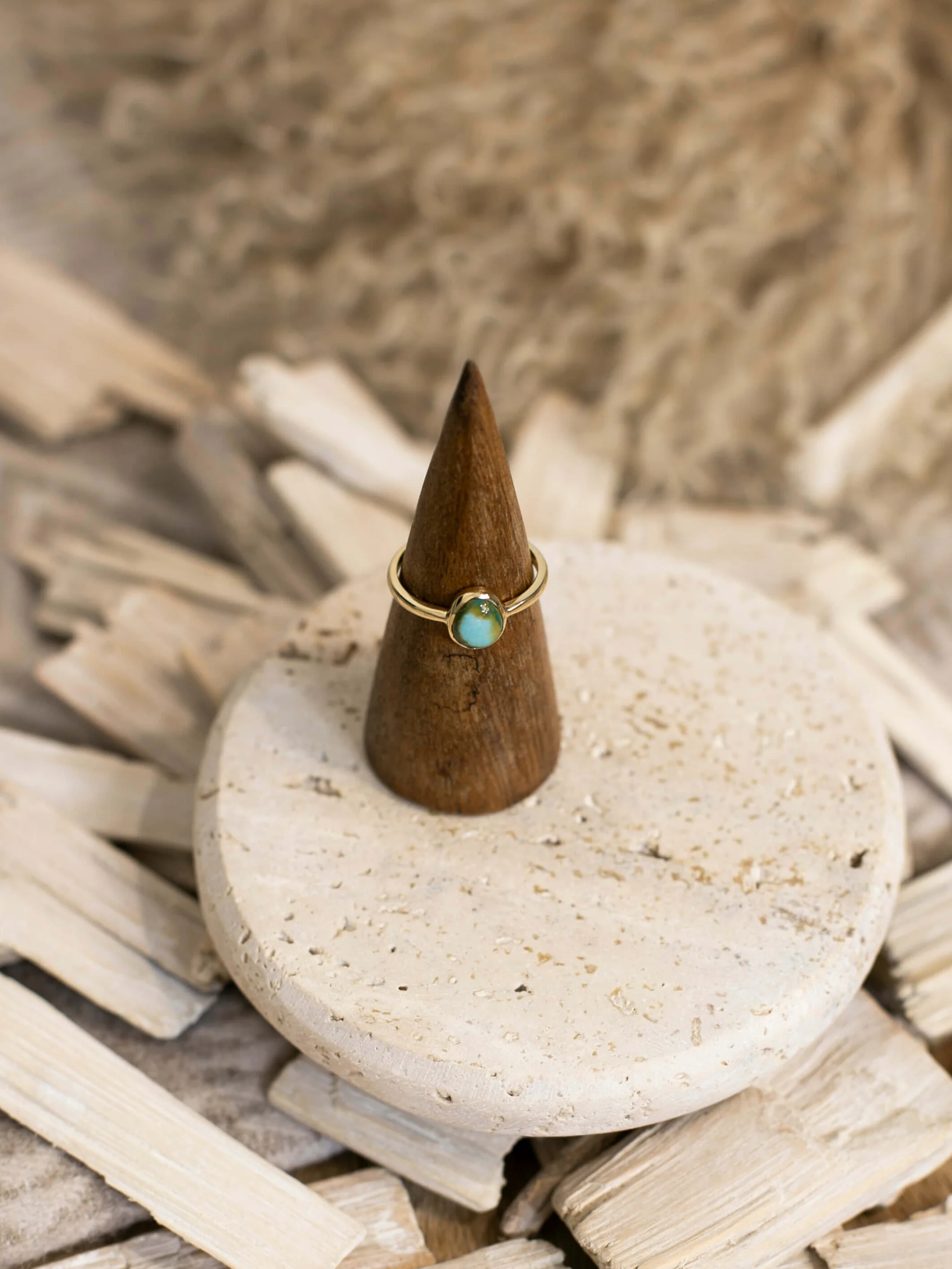The Paris 14k and Turquoise Ring 8, Sz 9 - Image 2