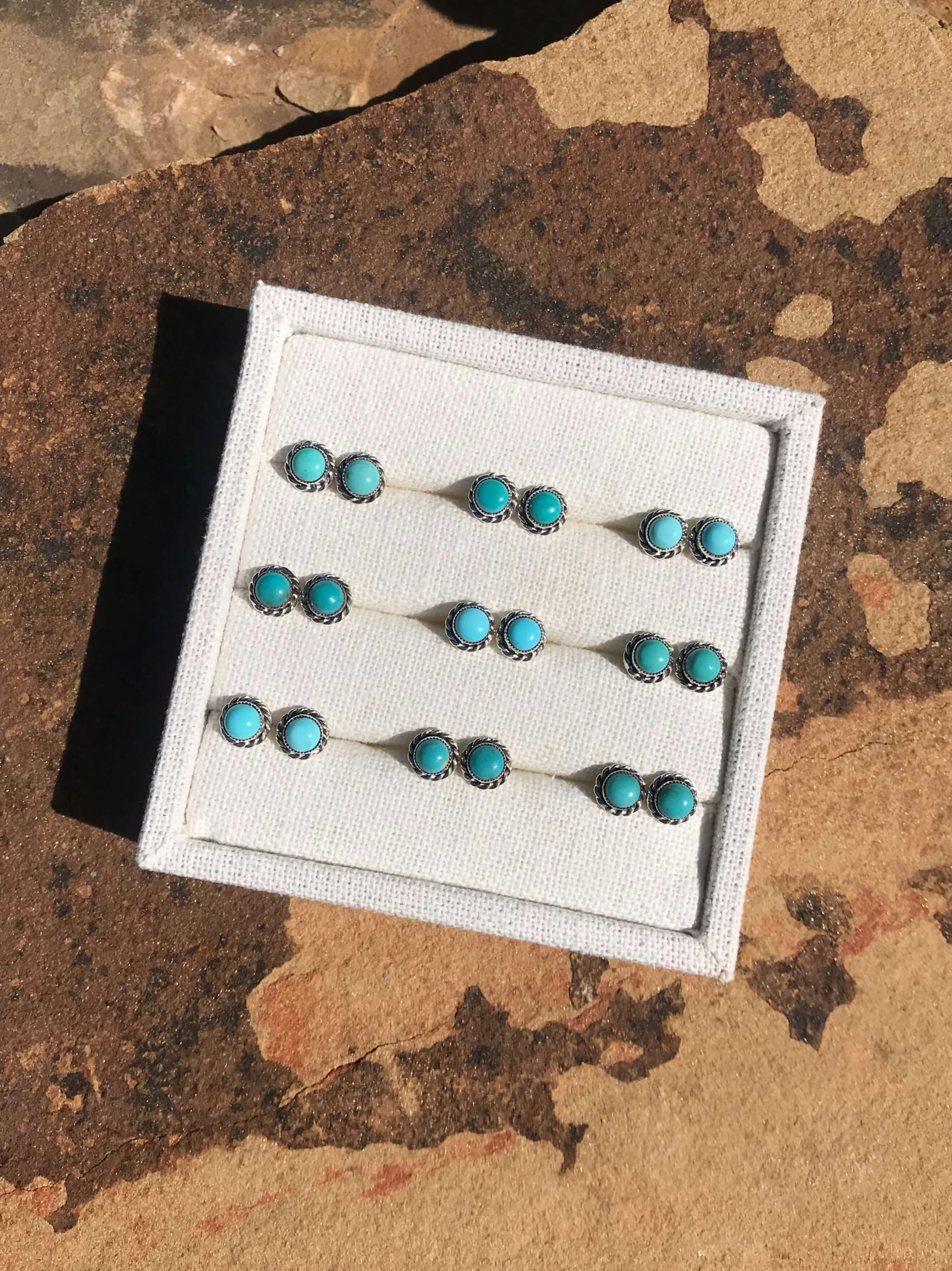 The Perfect Daily Studs - Image 3