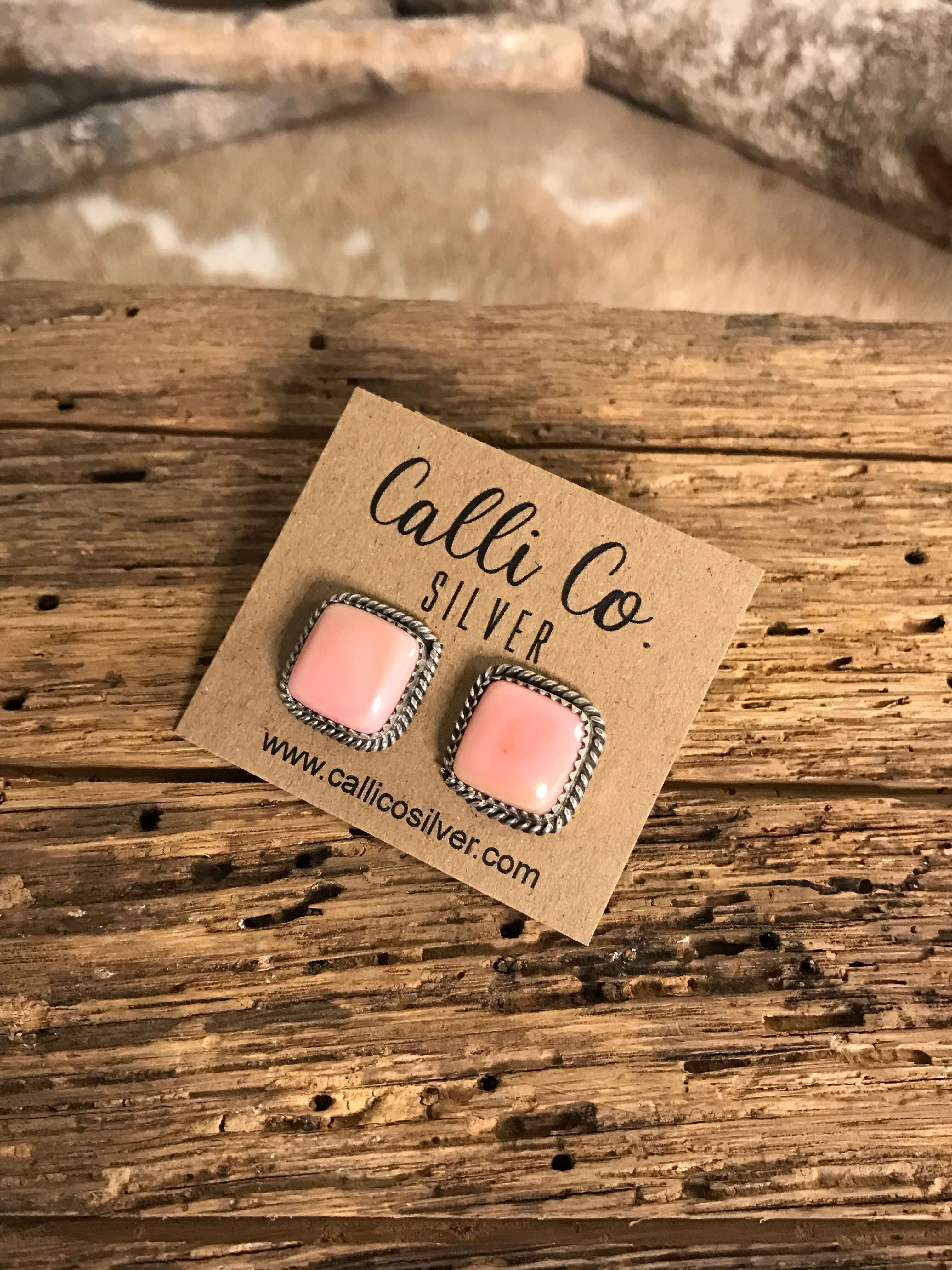The Pink Conch Studs, 2 - Image 3