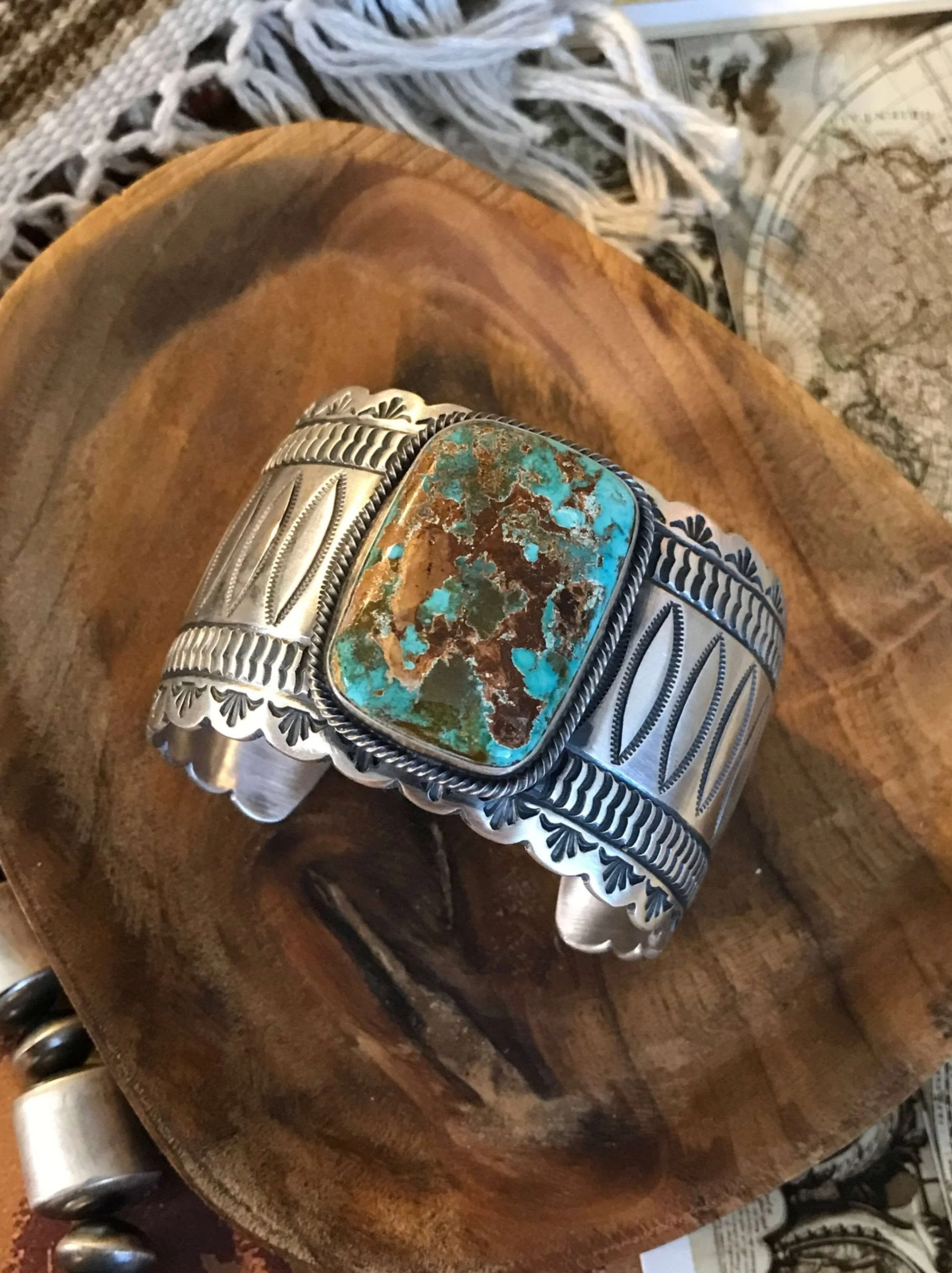 The Pinkerton Cuff