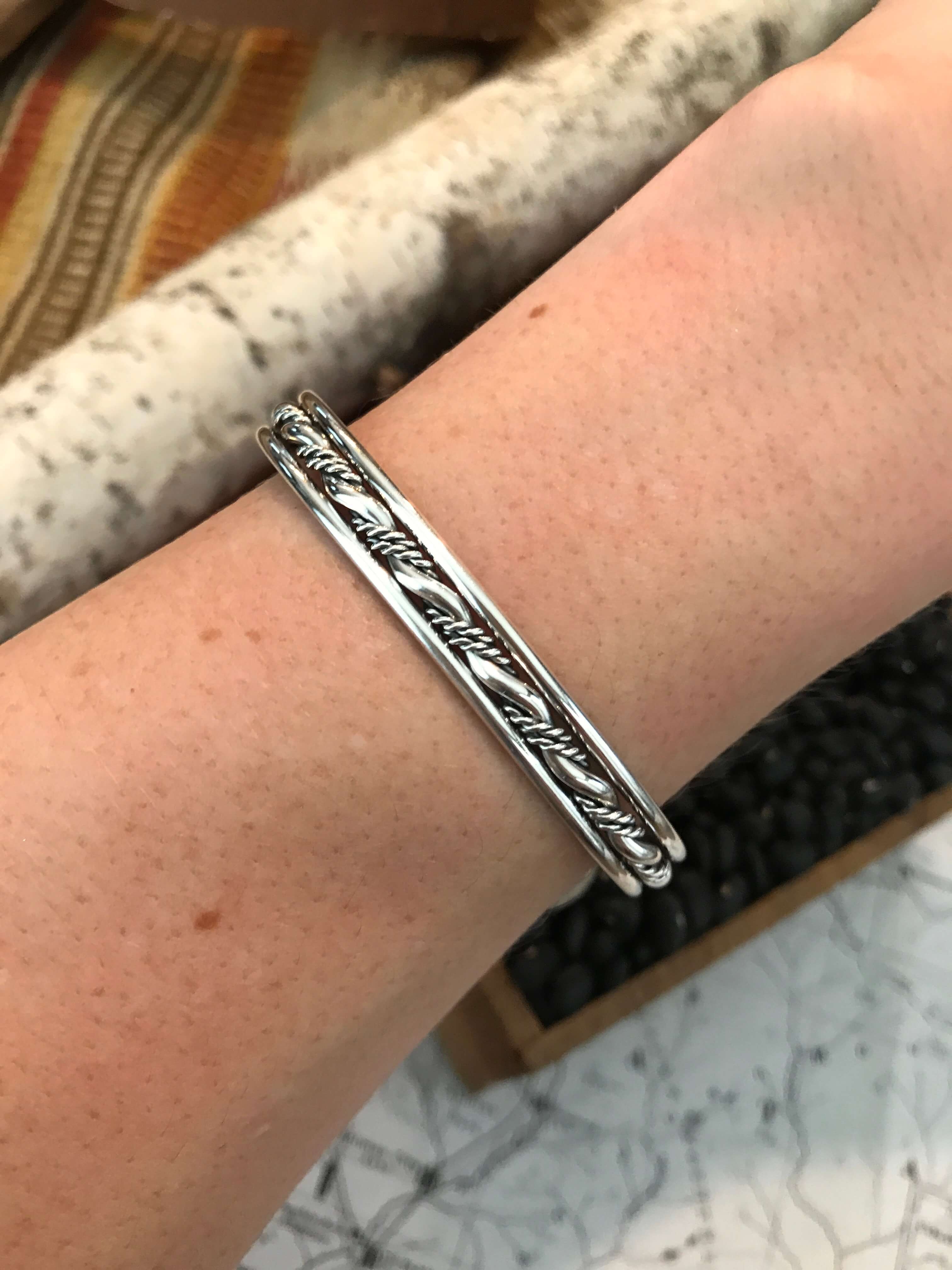 The Pistol Cuff - Image 4