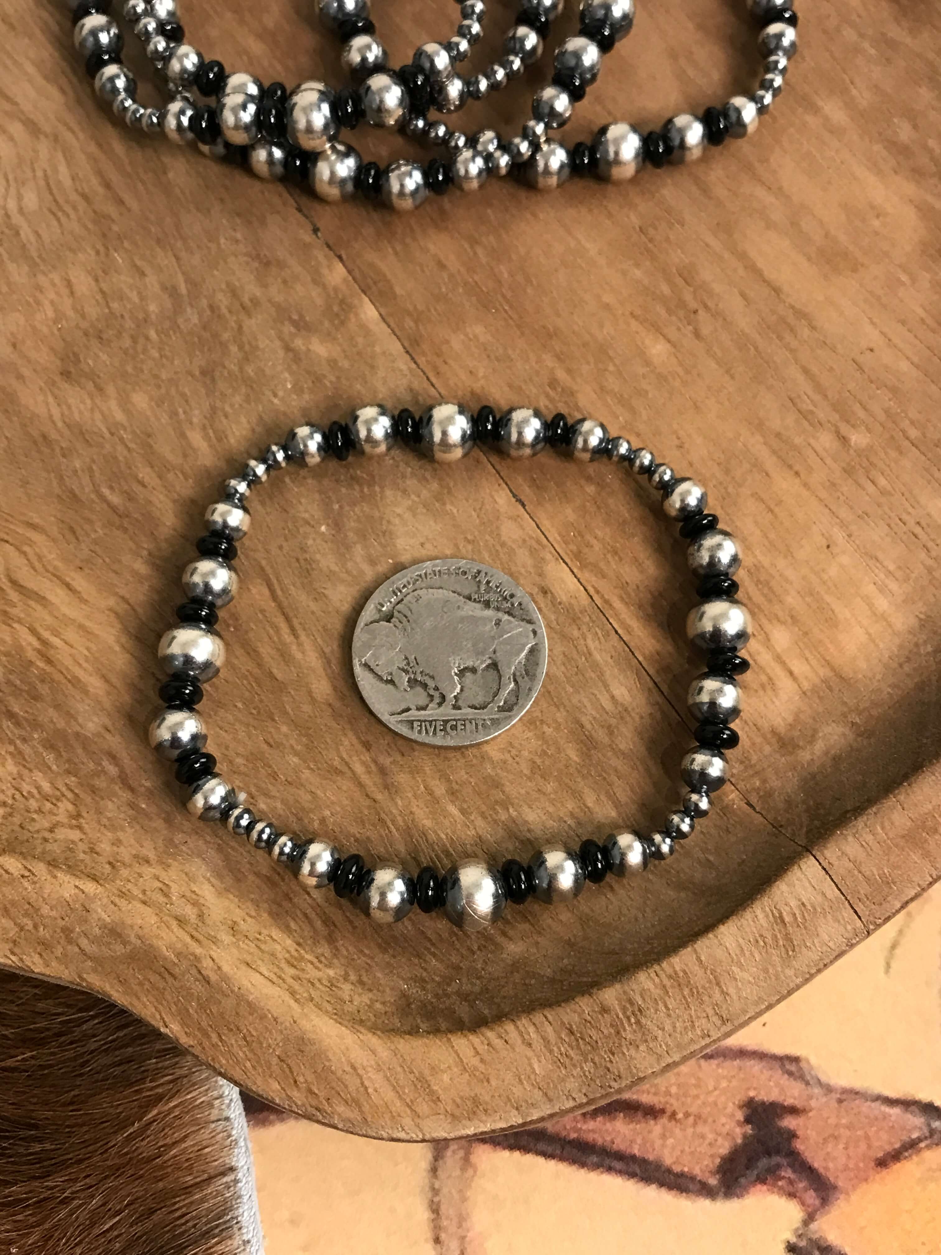The Pompei Onyx Stretch Bracelet - Image 2