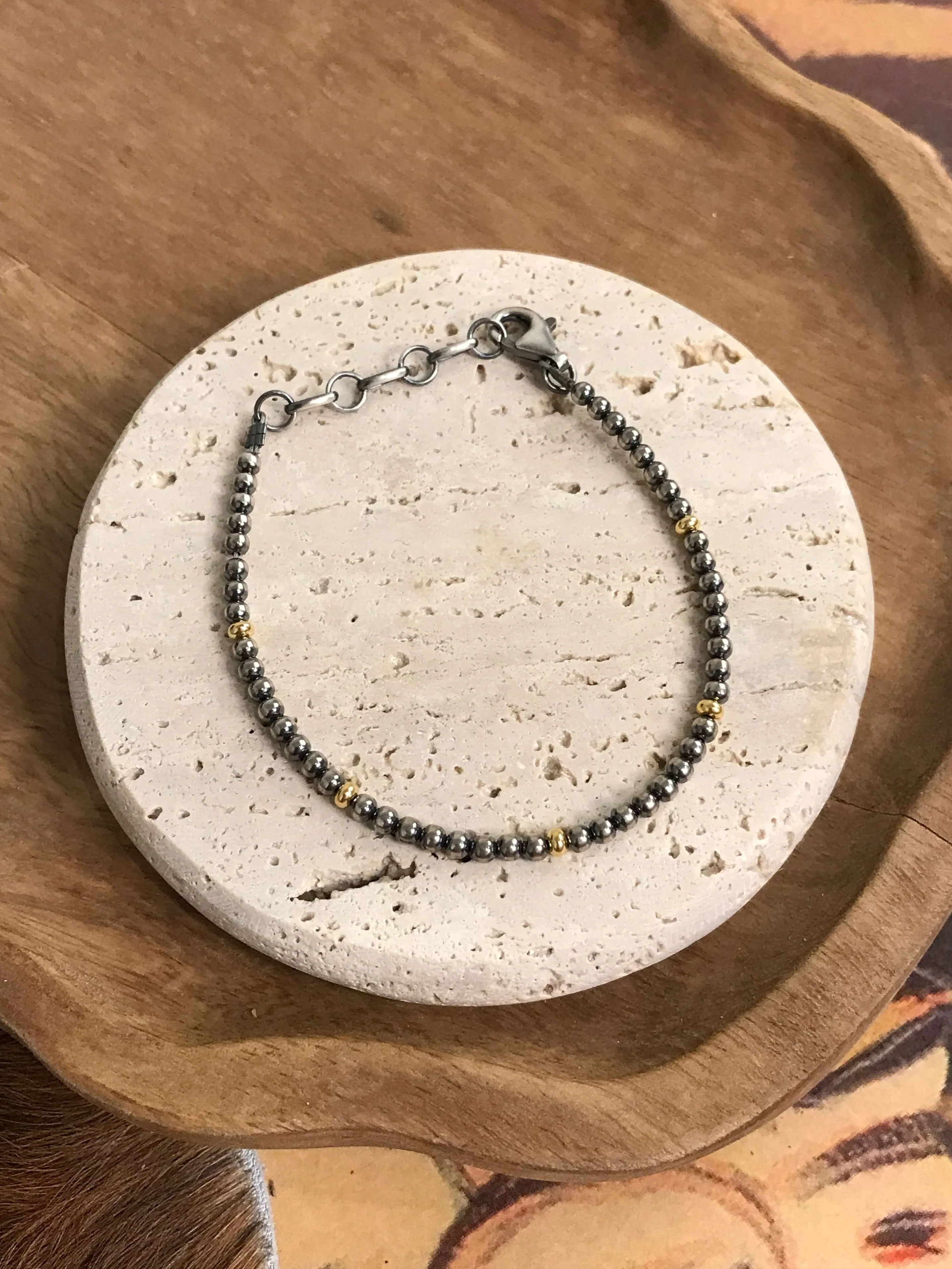 The Reese Pearl & Gold Bracelet - Image 3